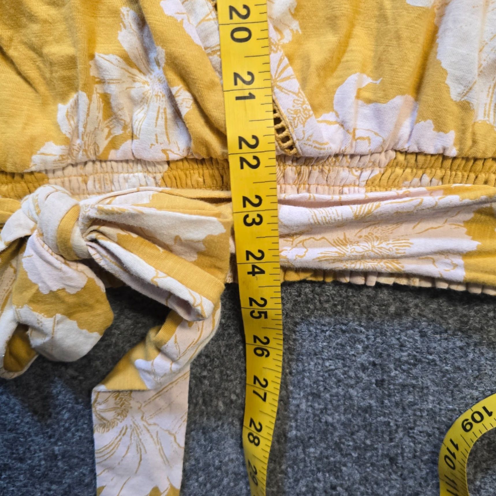 FatFace Fat Face Top Womens 16 Yellow Floral V Neck Short Sleeve Tie Boho Casual Shirt Size XXL / US 16-18 / IT 52-54 - 6 Thumbnail
