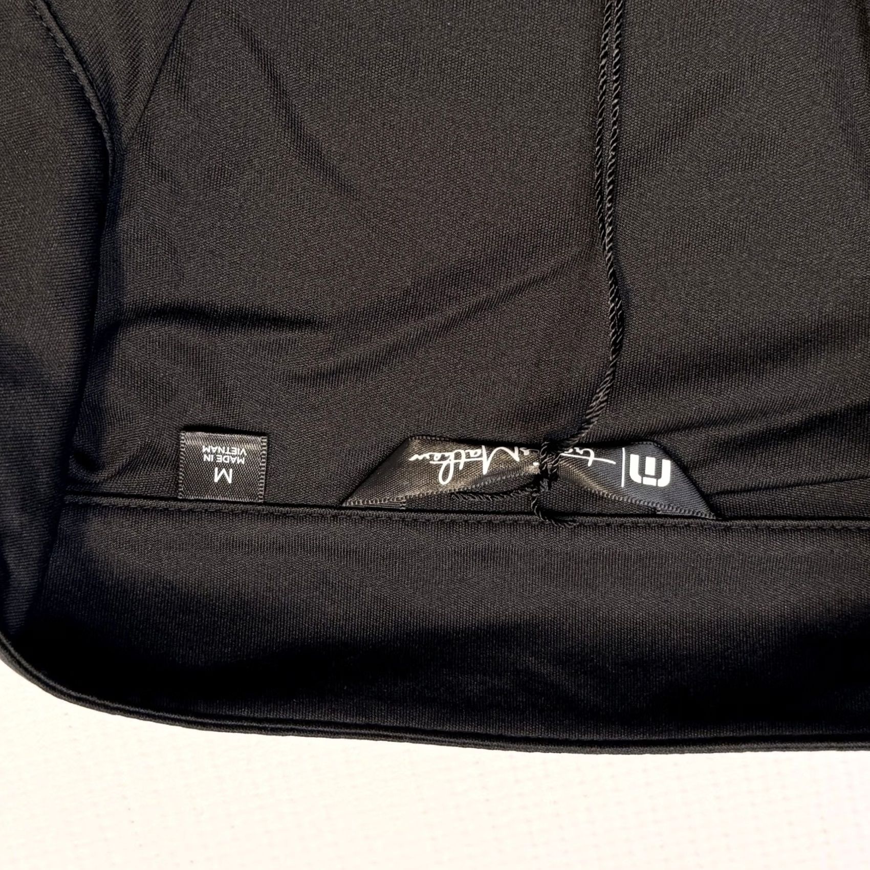 TravisMathew TravisMathew Pullover Mens Medium Black 1/4 Zip Golf Performance Long Sleeve Size US M / EU 48-50 / 2 - 6 Thumbnail