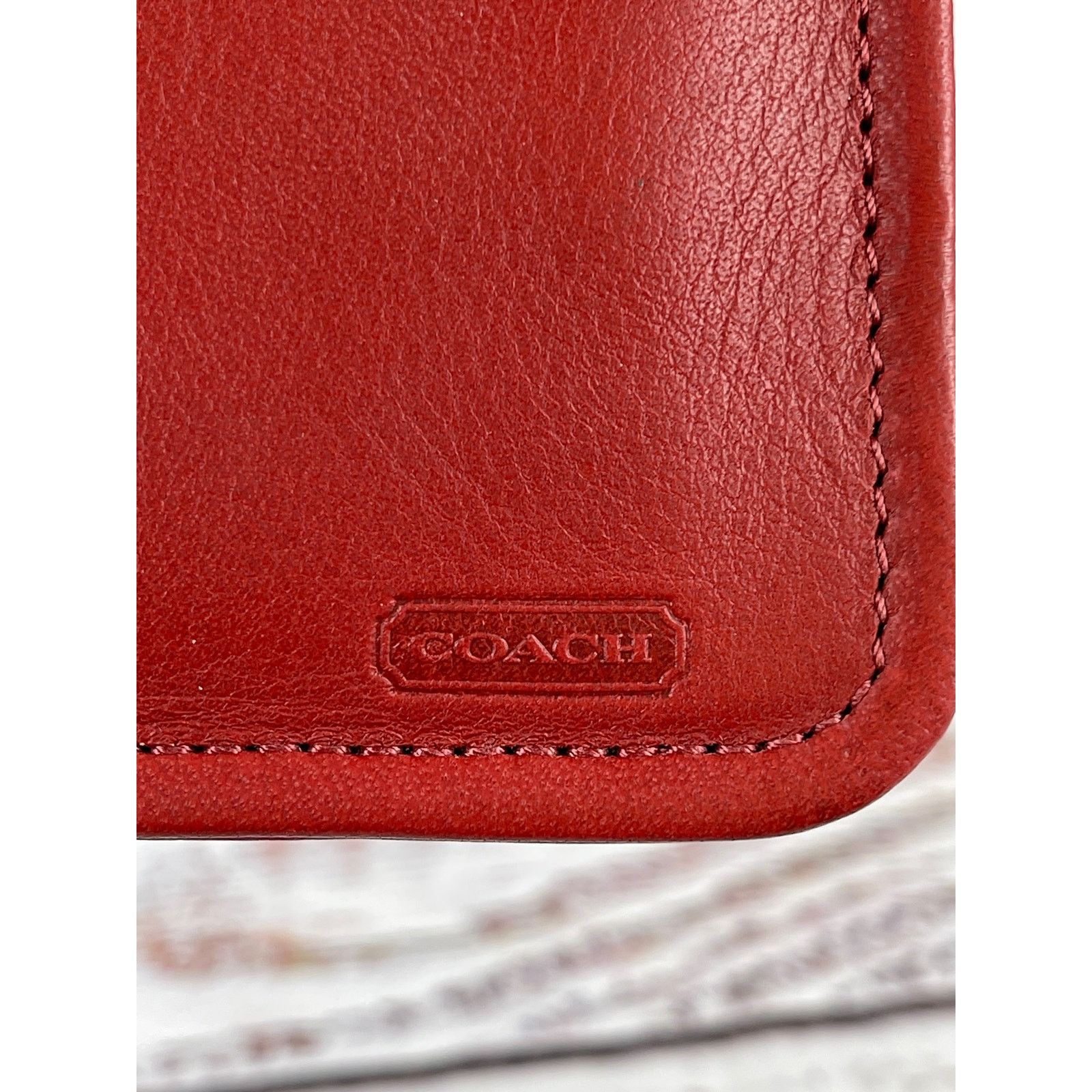 Coach COACH Vintage Leather Red Skinny Case No 7170 New with Box Size ONE SIZE - 5 Thumbnail