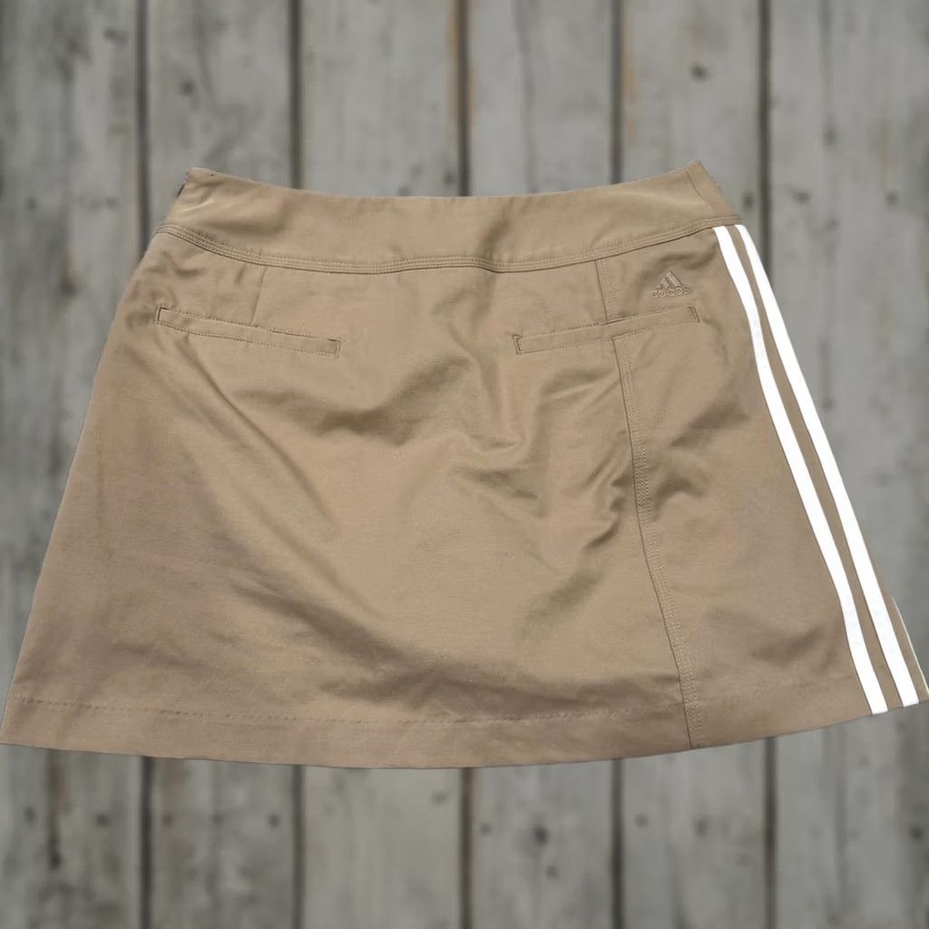 Adidas Adidas ClimaCool Skort Shirt? Size 27" / US 4 / IT 40 - 1 Thumbnail