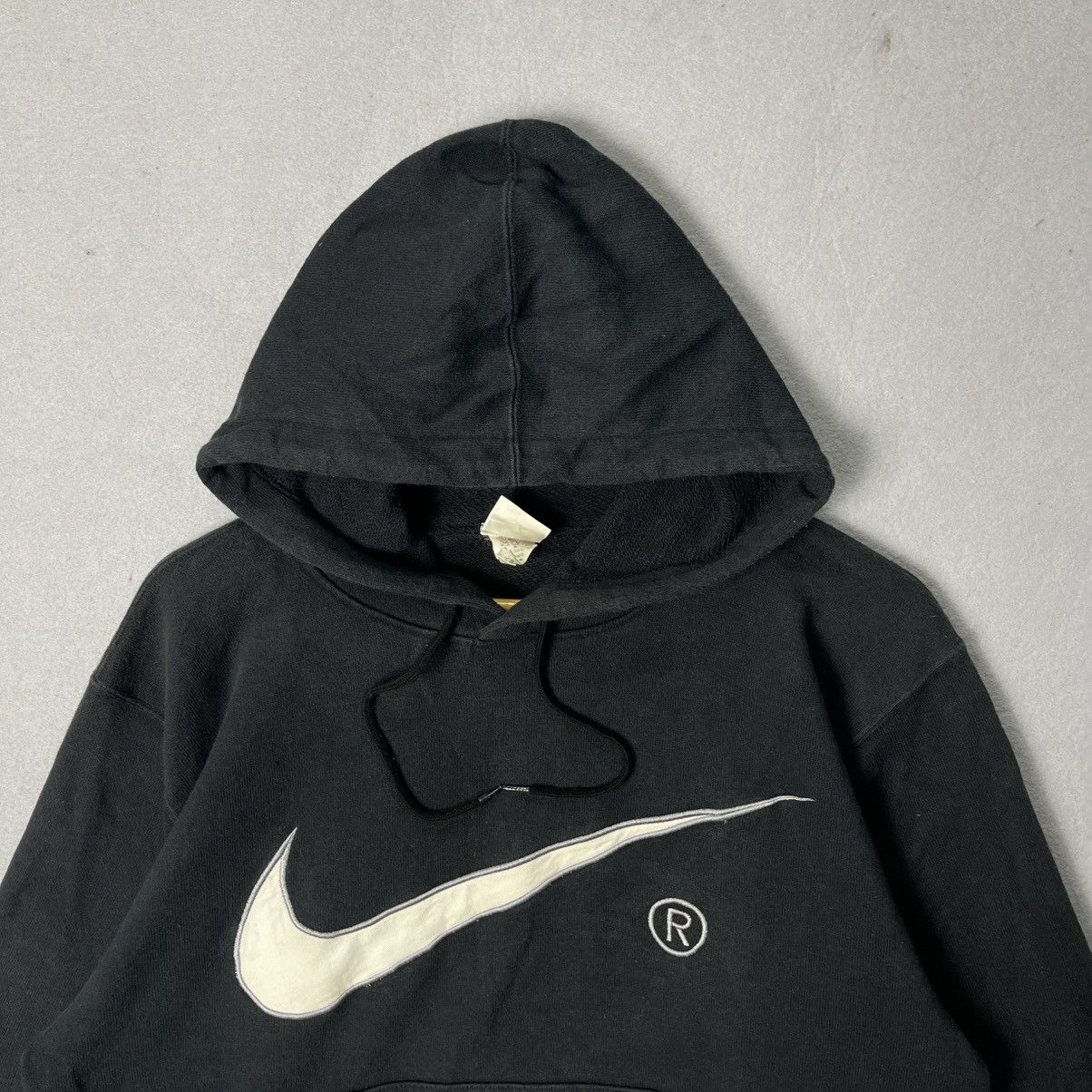 Nike Vintage Nike Big Swoosh Hoodie Black Pullover Size US M / EU 48-50 / 2 - 2 Thumbnail