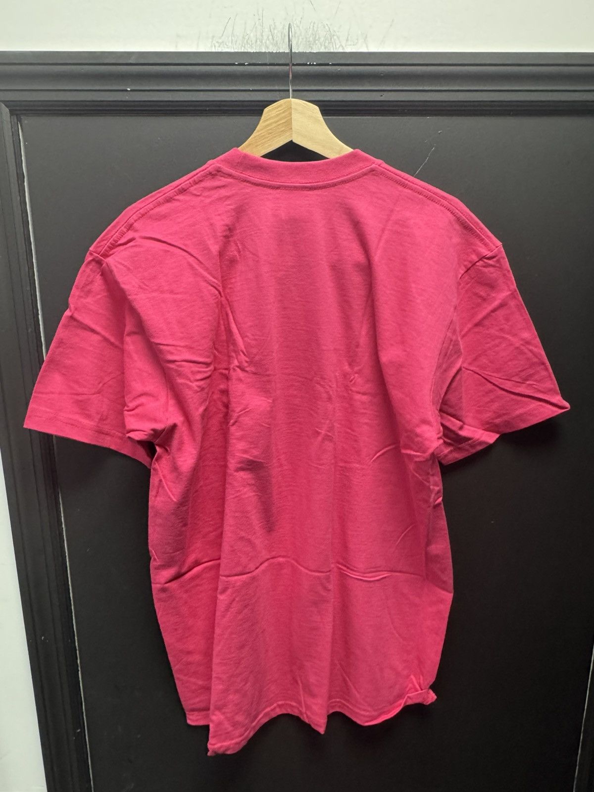 Supreme Supreme Payphone Tee Dark Pink Size US L / EU 52-54 / 3 - 3 Thumbnail