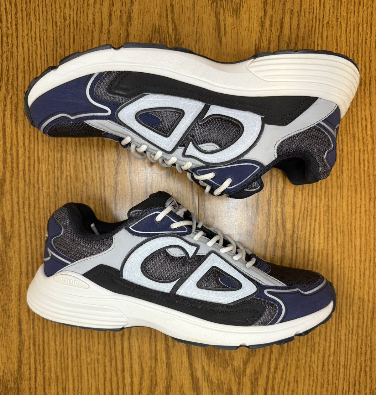 Dior Dior B30 Sneaker (Grey/Navy) Size US 9 / EU 42 - 1 Thumbnail