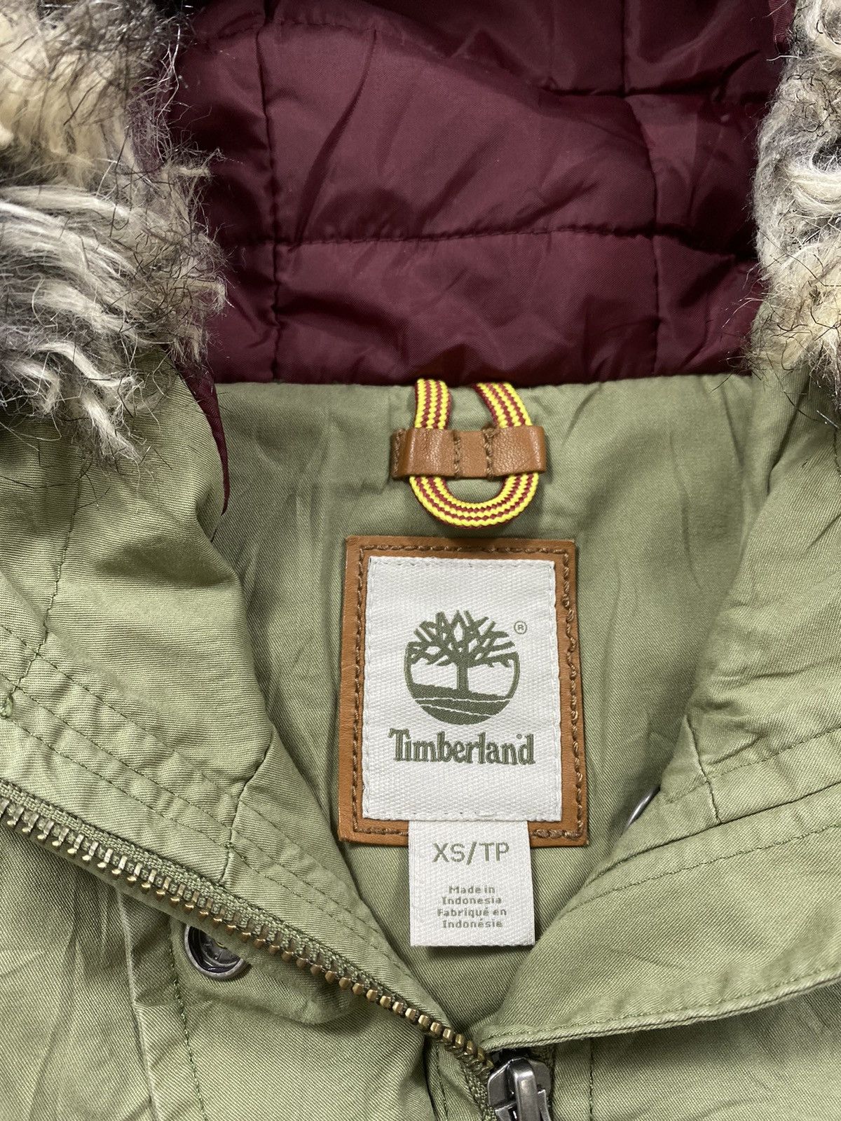 Timberland Vintage Timberland Winter Hooded Fur Jacket Size US S / EU 44-46 / 1 - 4 Thumbnail