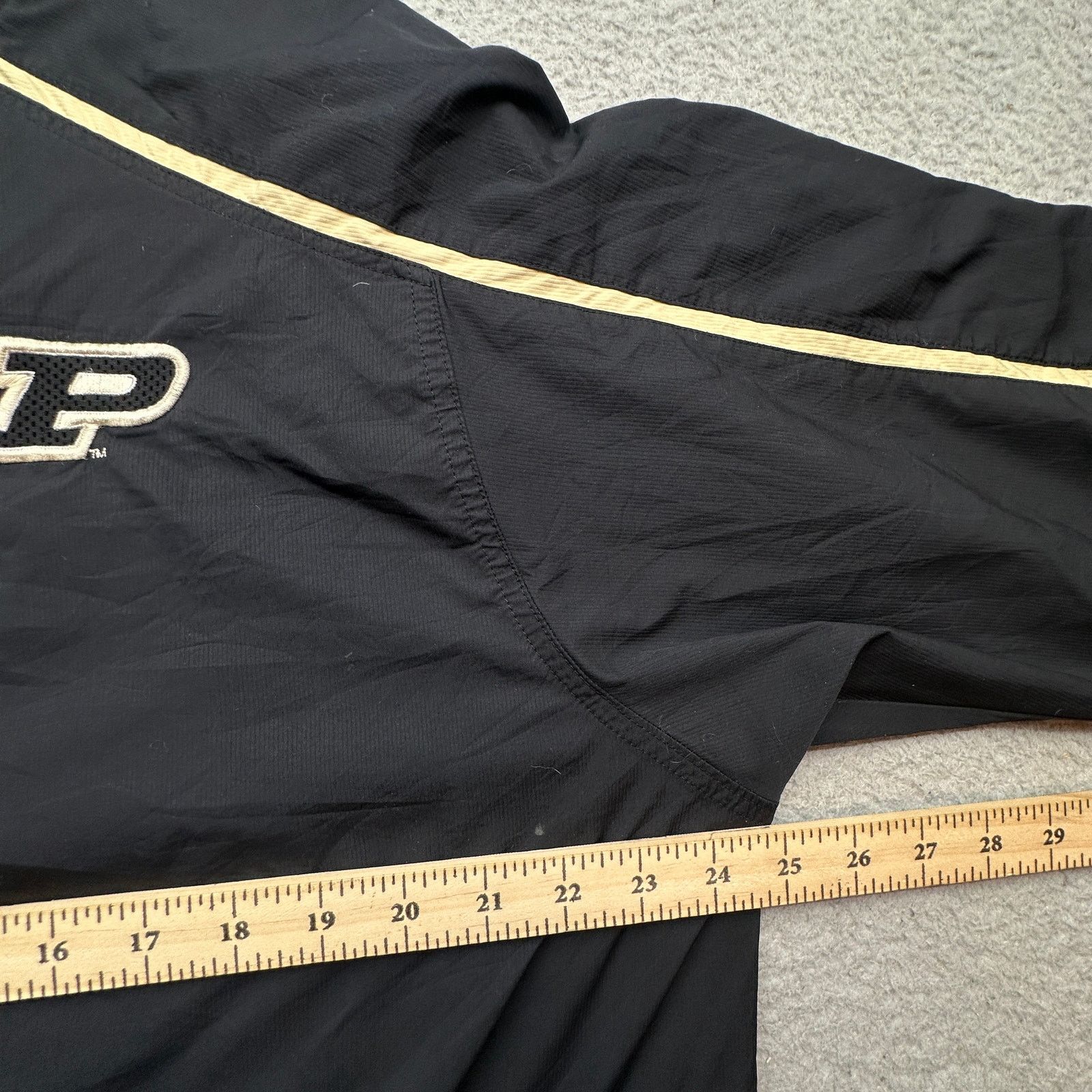 Nike Nike Team Fit Storm Purdue Boilermakers 1/4 Zip Windbreaker Size US L / EU 52-54 / 3 - 5 Thumbnail