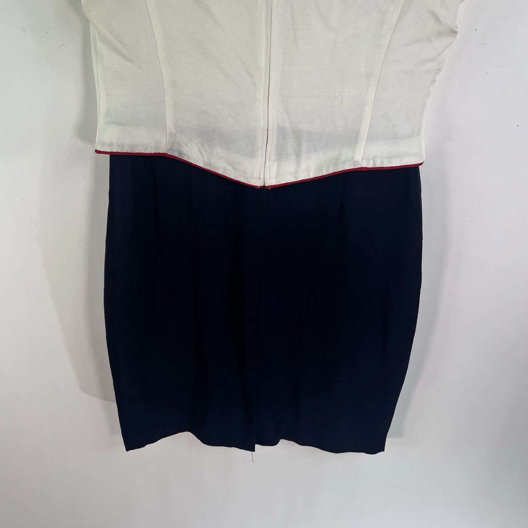Vintage VINTAGE Danny & Nicole Dress Womens Midi Pullover V-Neck Short Asymmetrical Sleeve White/Blue Petite 10P USA Solid A-Line Fit & Flare Size L / US 10 / IT 46 - 6 Thumbnail