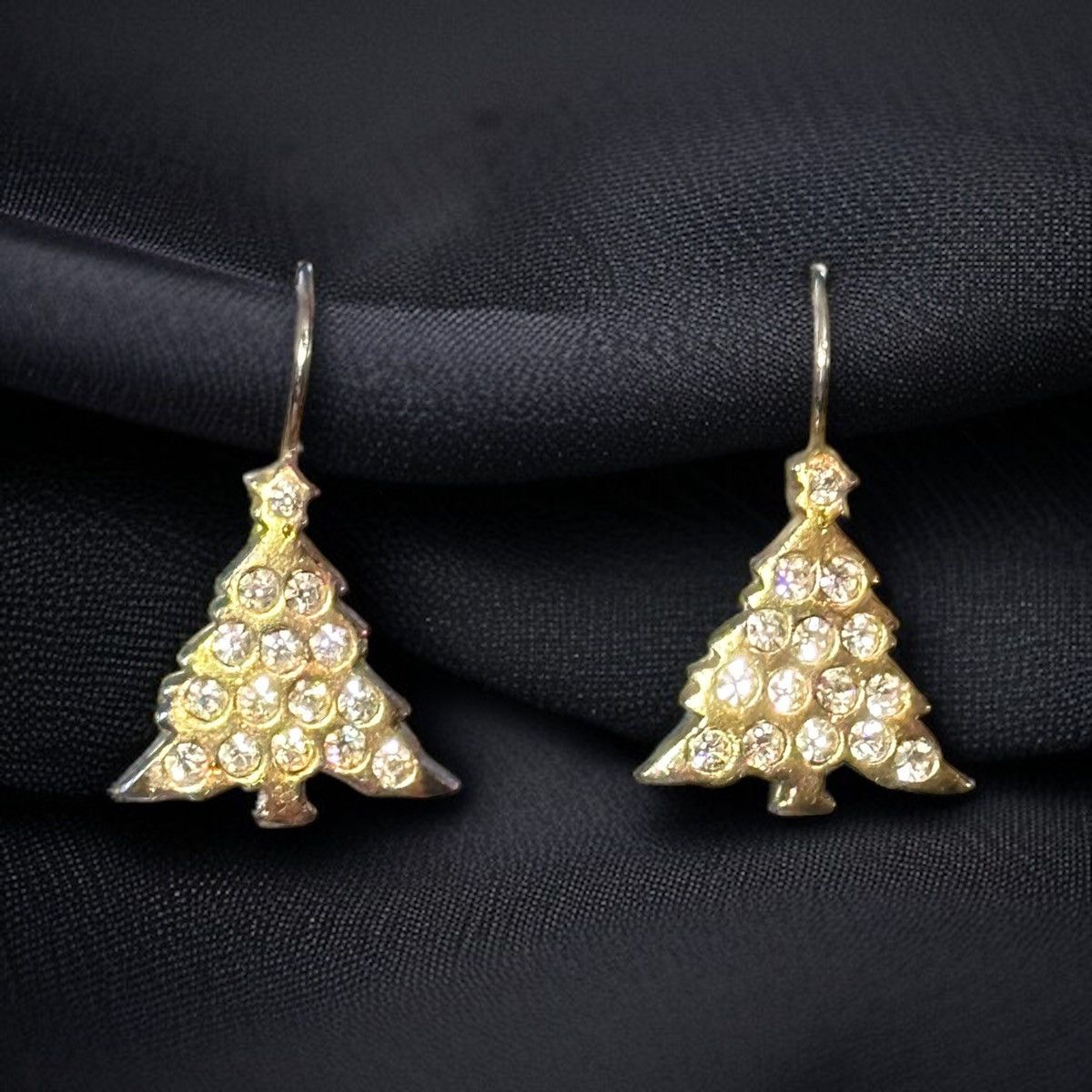 Other Gold tone rhinestone Christmas tree dangle earrings Size ONE SIZE - 1 Thumbnail