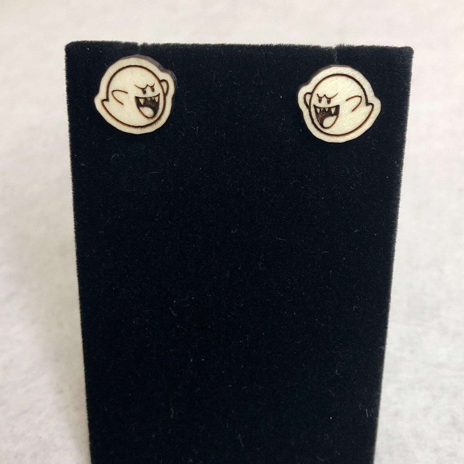 Nintendo Super Mario Boo Wood Stud Earrings Size ONE SIZE - 1 Thumbnail