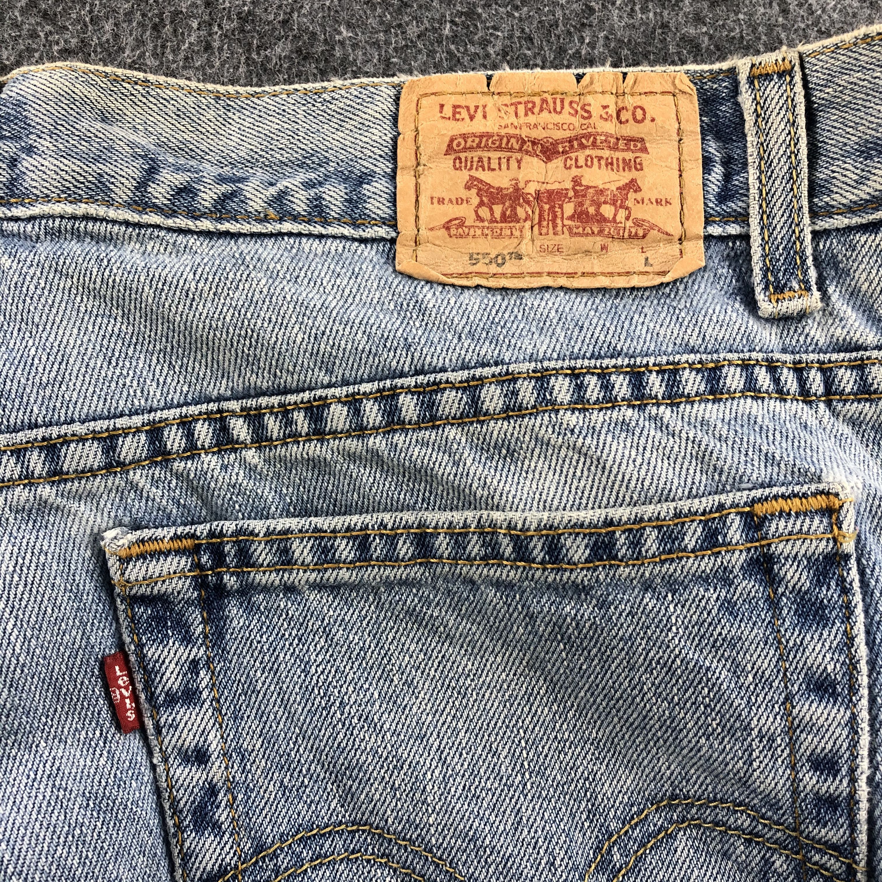 Levi's Vintage Light Wash Levis 550 Jeans-J1268 Size US 35 - 5 Thumbnail