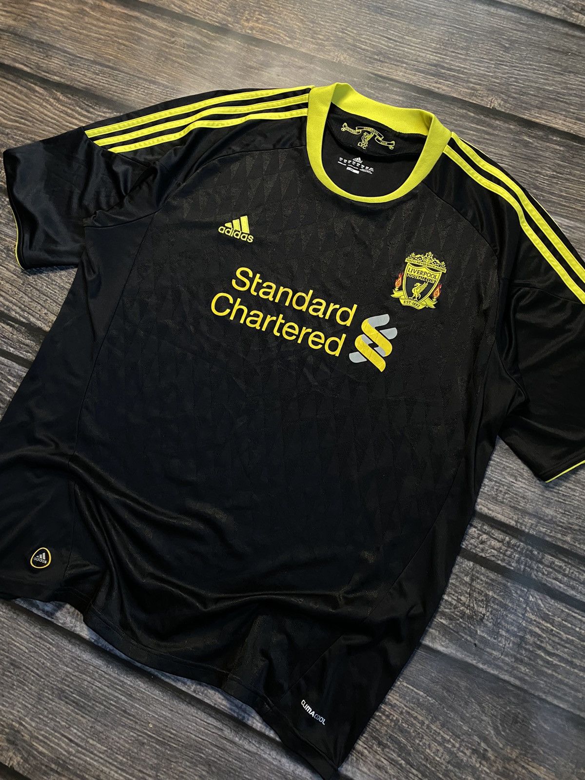 Vintage LIVERPOOL VINTAGE SOCCER JERSY Size US XXL / EU 58 / 5 - 2 Thumbnail