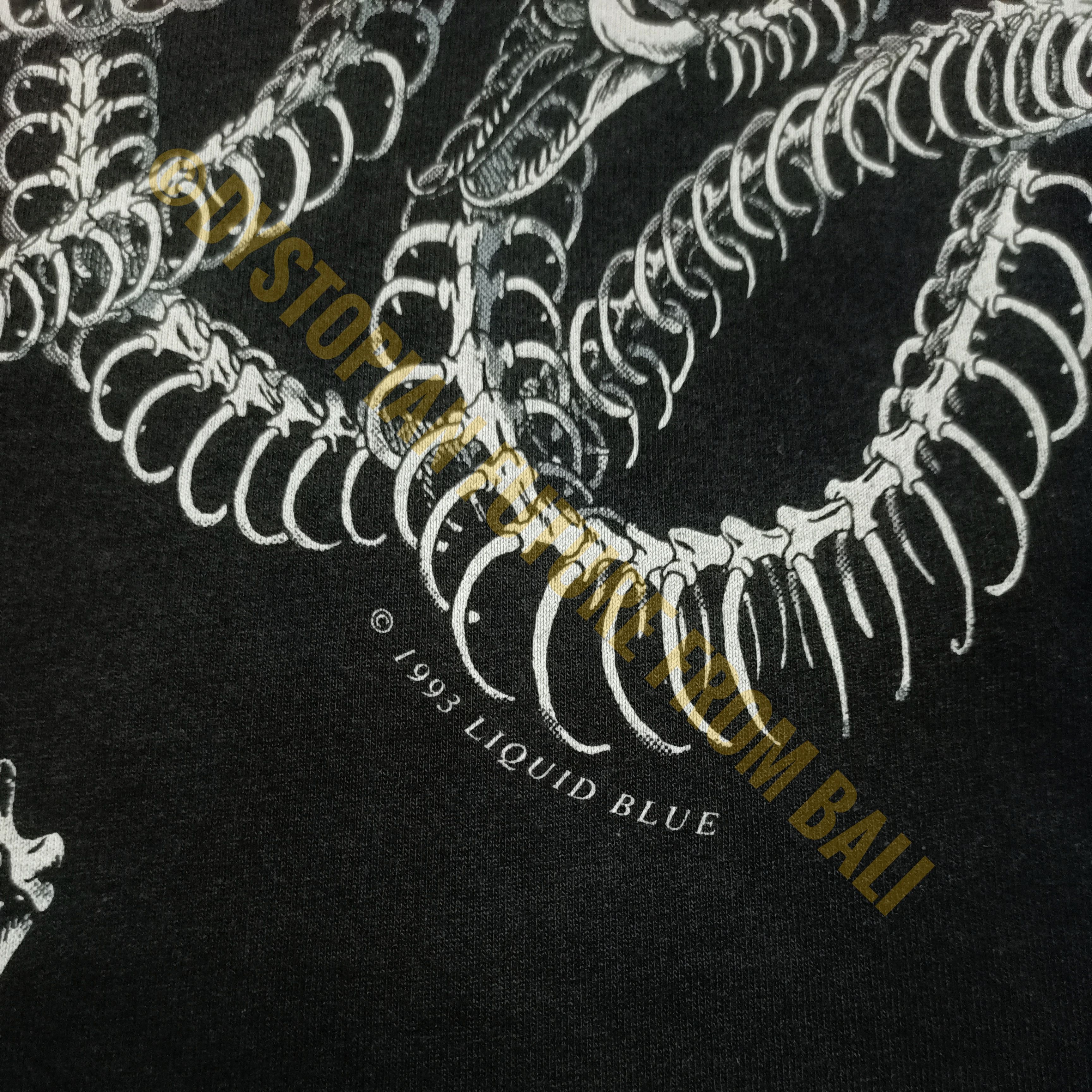 Liquid Blue Vintage 1993 Liquid Blue Medusa Skull All Over Print T-shirt Size US XL / EU 56 / 4 - 8 Thumbnail