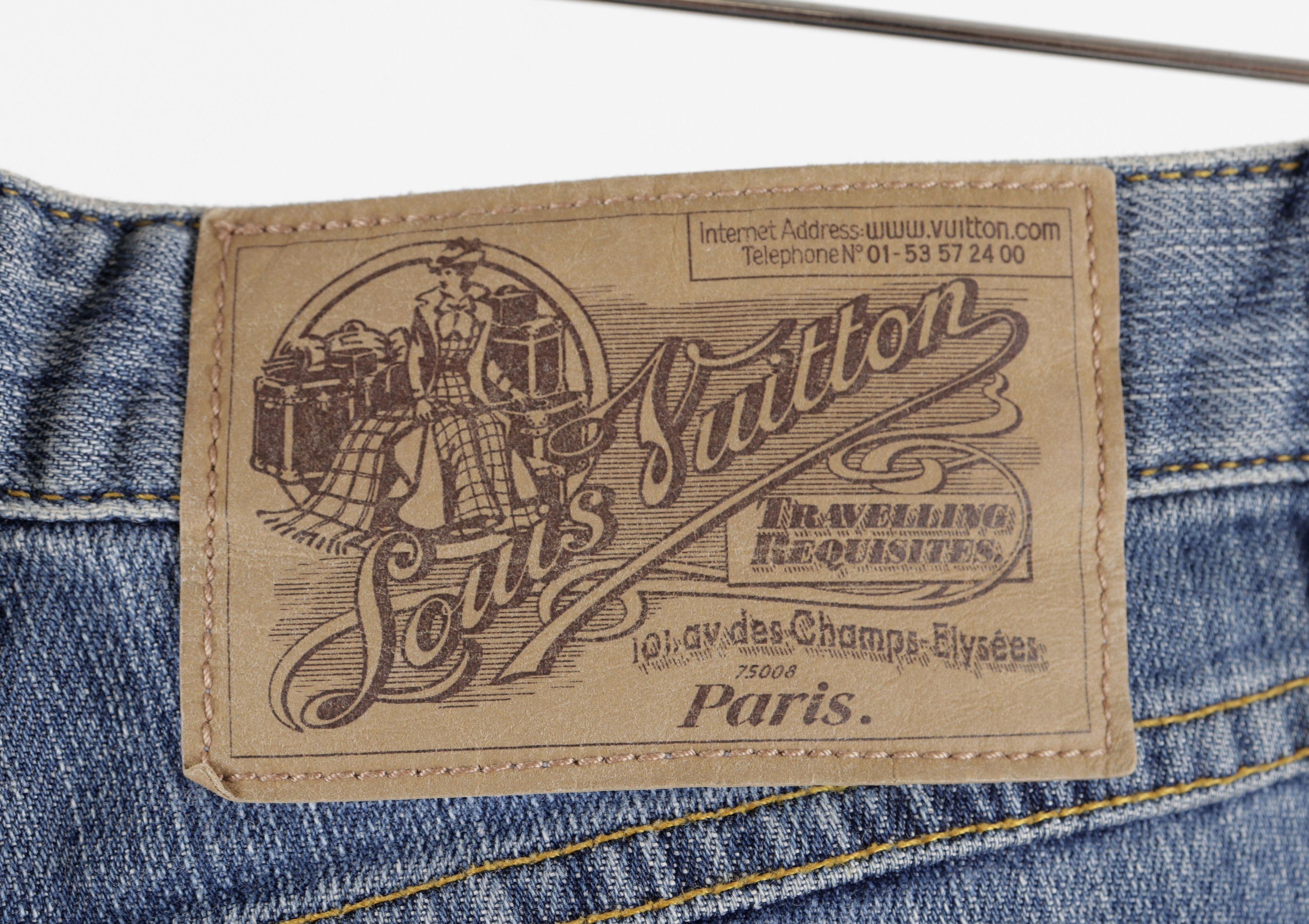 Louis Vuitton Women's Louis Vuitton Blue Cotton Jeans size IT 38 Size 26" / US 2 / IT 38 - 5 Thumbnail
