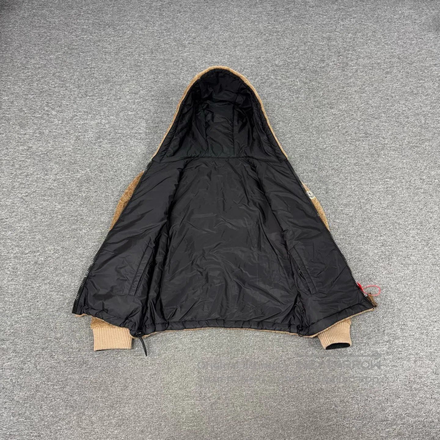 Moncler Moncler Maglia double-sided wearable camel-colored teddy w Size S / US 4 / IT 40 - 3 Thumbnail