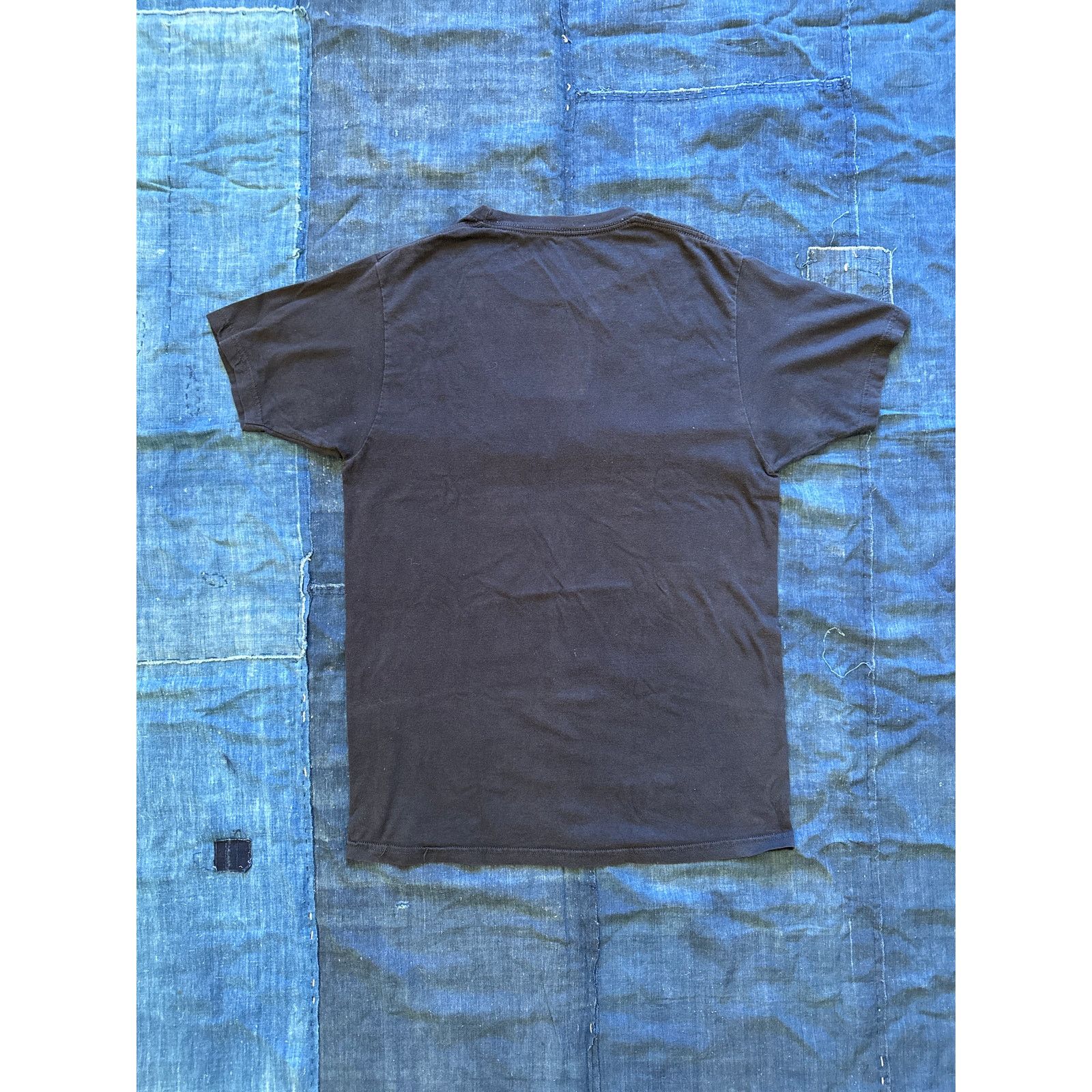 Band Tees 🔥 Vintage Aaliyah T-Shirt - Black - Looking Down - Band Tee Size US S / EU 44-46 / 1 - 3 Thumbnail