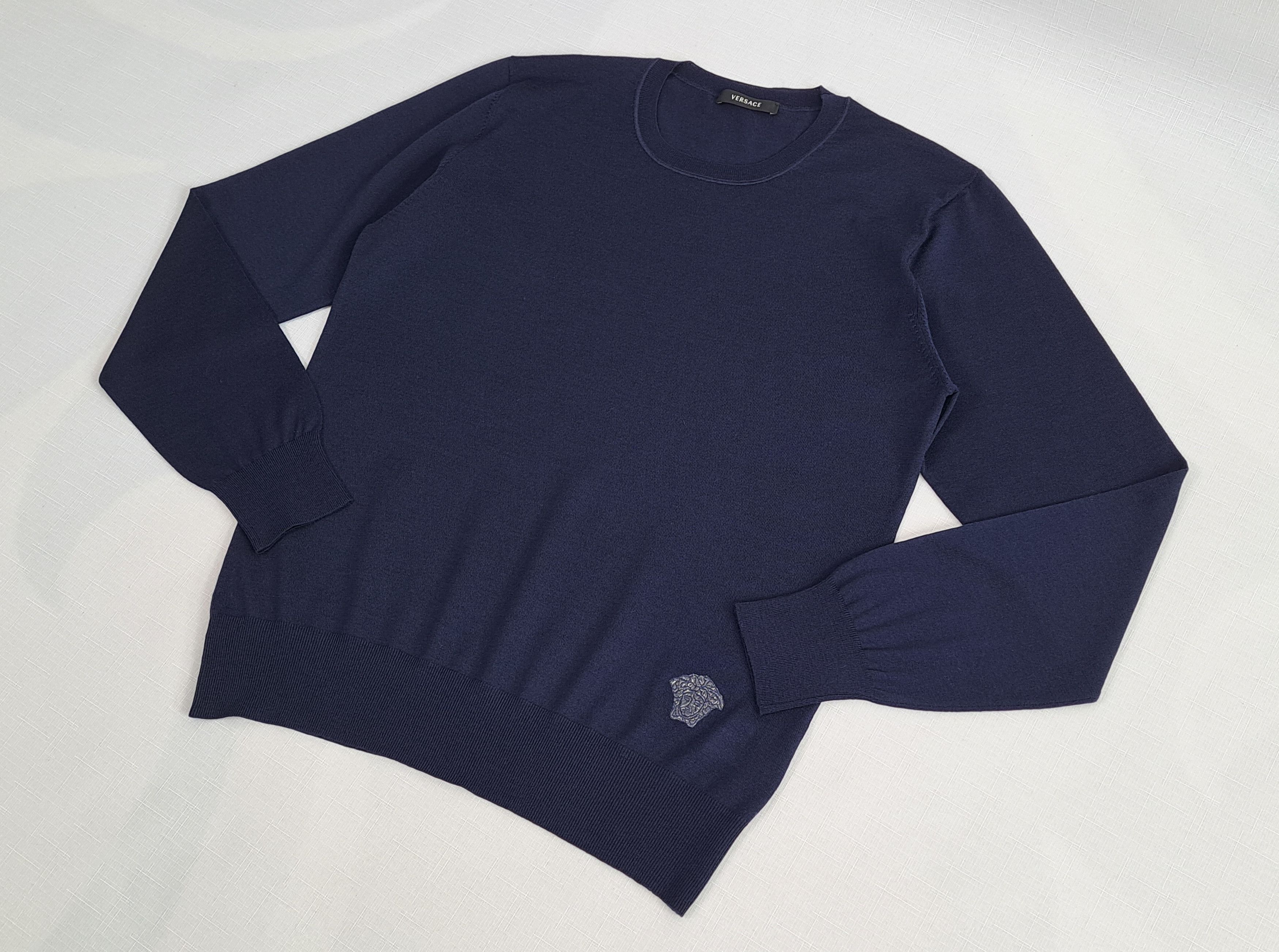 Versace Versace medusa logo crewneck knitted jumper. Size 48IT Size US M / EU 48-50 / 2 - 1 Thumbnail