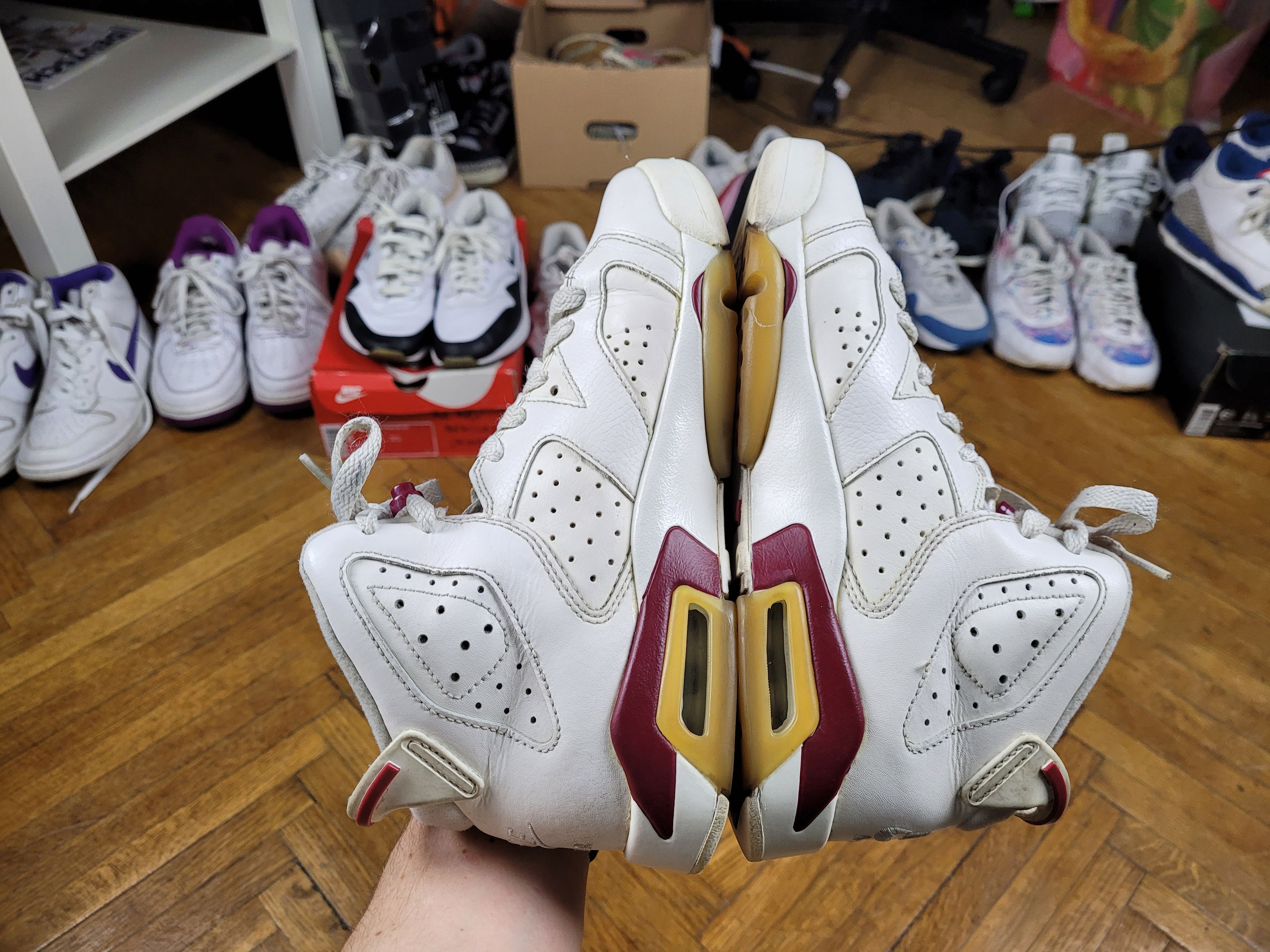 Jordan Brand × Nike 2015 Nike Air Jordan 6 Retro Maroon (GS) Size US 6 / IT 36 - 6 Thumbnail