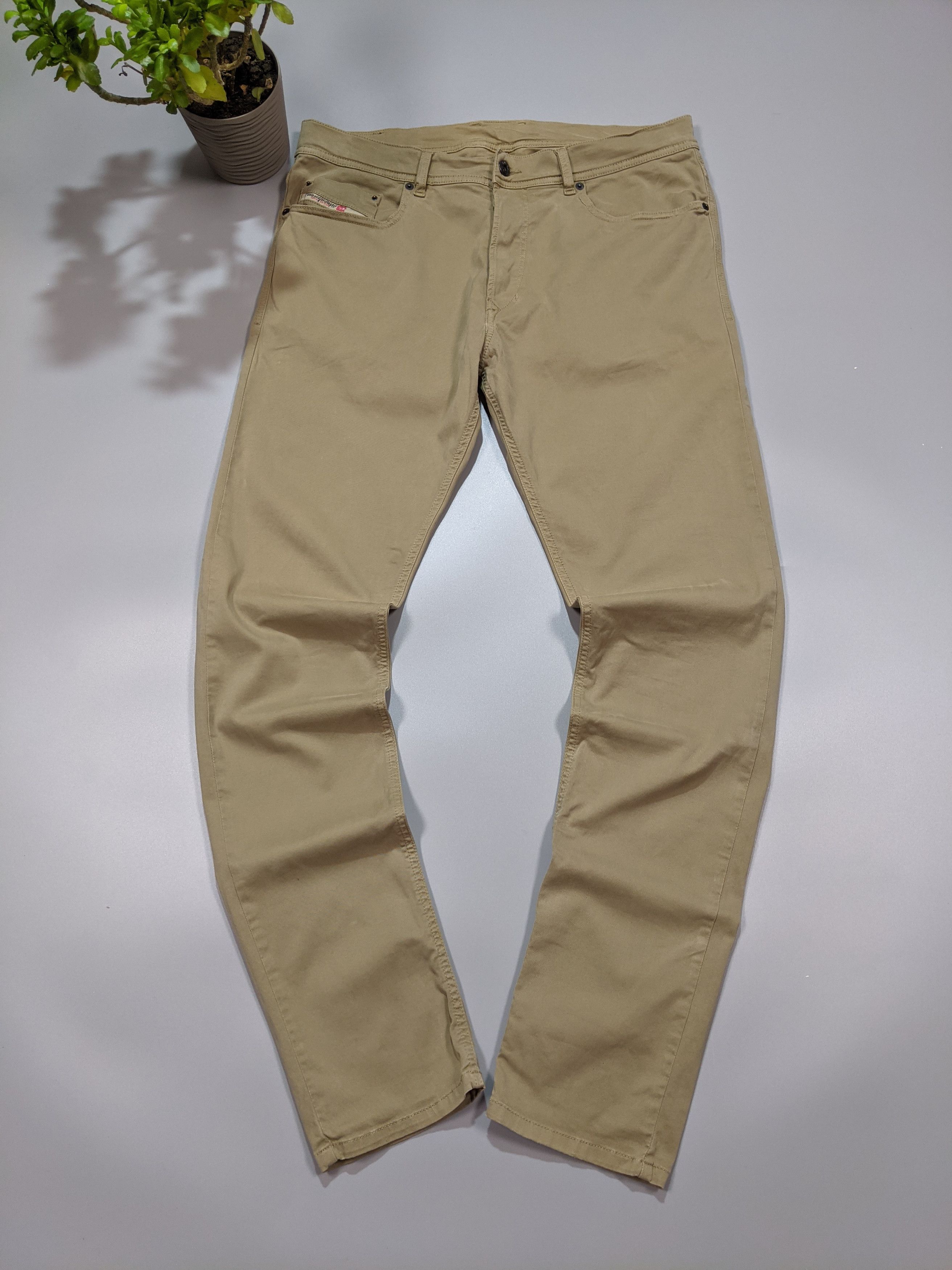 Diesel × Vintage VIntage DIESEL Mens Biege Pants W33 L33 Made in Italy Size US 33 - 1 Thumbnail