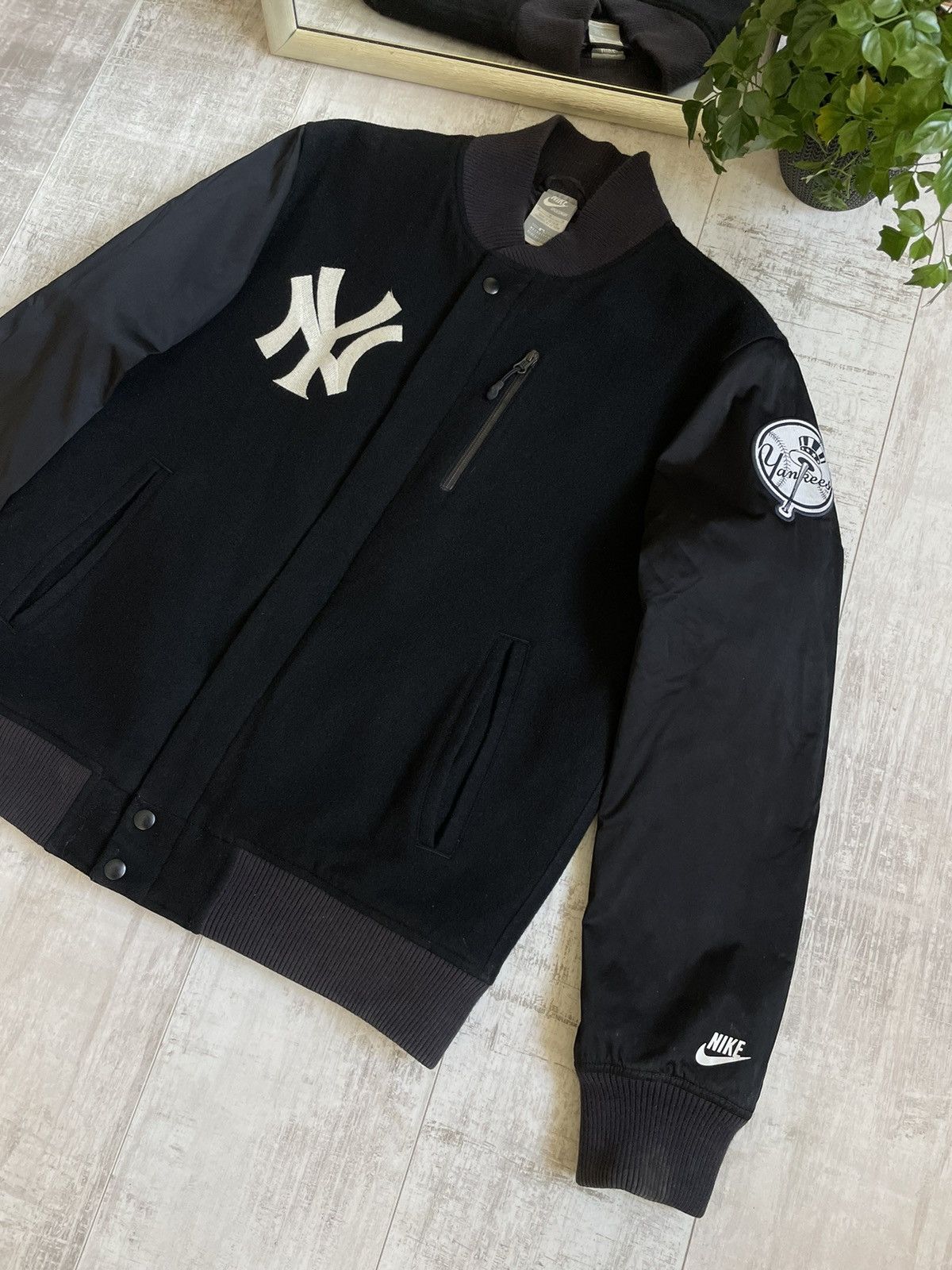 New York Yankees × Nike × Vintage Vintage Y2K Nike New York Yankees Wool Bomber 00’s Jacket Size US M / EU 48-50 / 2 - 5 Thumbnail