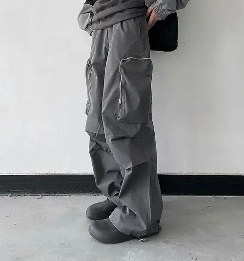 Japanese Brand Baggy Cargo Pants Straight Casual Harajuku Y2K Style Pockets Size US 34 / EU 50 - 2 Thumbnail