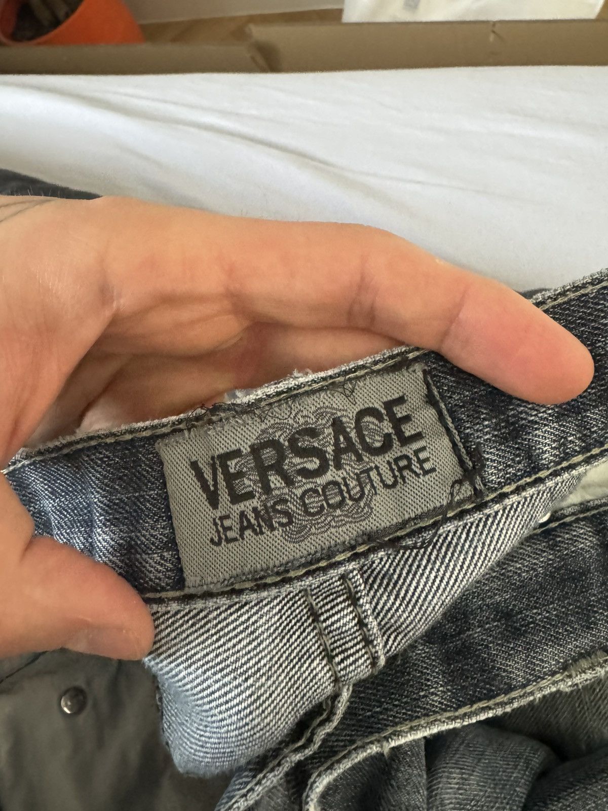 Versace Jeans Couture Versace Jeans Couture Vintage Denim Pant Jeans Designer Rare Size US 34 / EU 50 - 4 Thumbnail