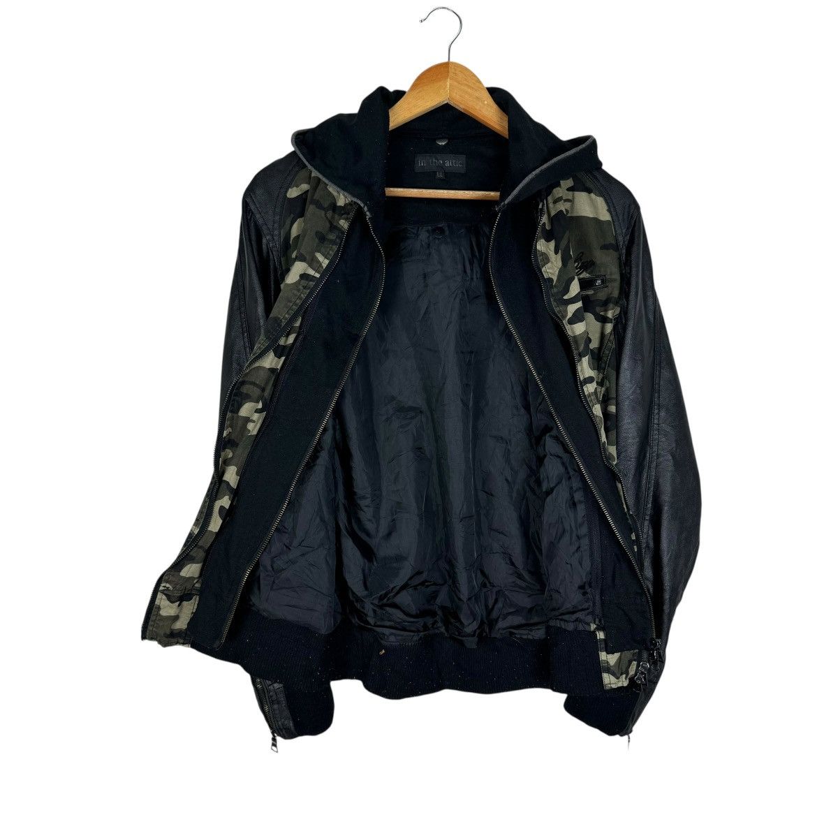 In The Attic 🌟IN THE ATTIC HOODIE CAMO SYNTHETIC LEATHER JACKET Size US L / EU 52-54 / 3 - 9 Thumbnail
