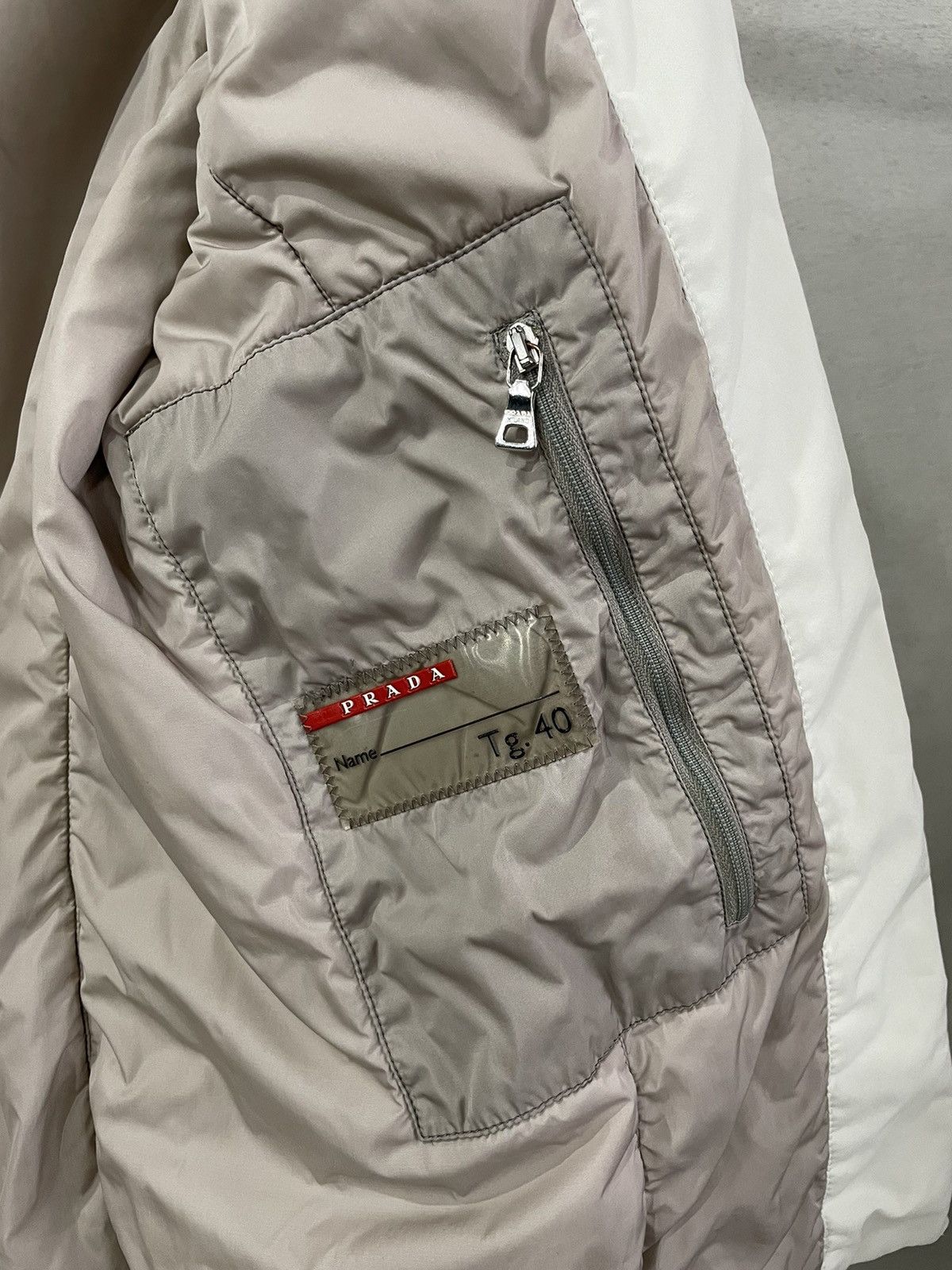 Prada × Vintage Prada Vintage Gore-Tex Red Tab Jacket Size S / US 4 / IT 40 - 8 Thumbnail