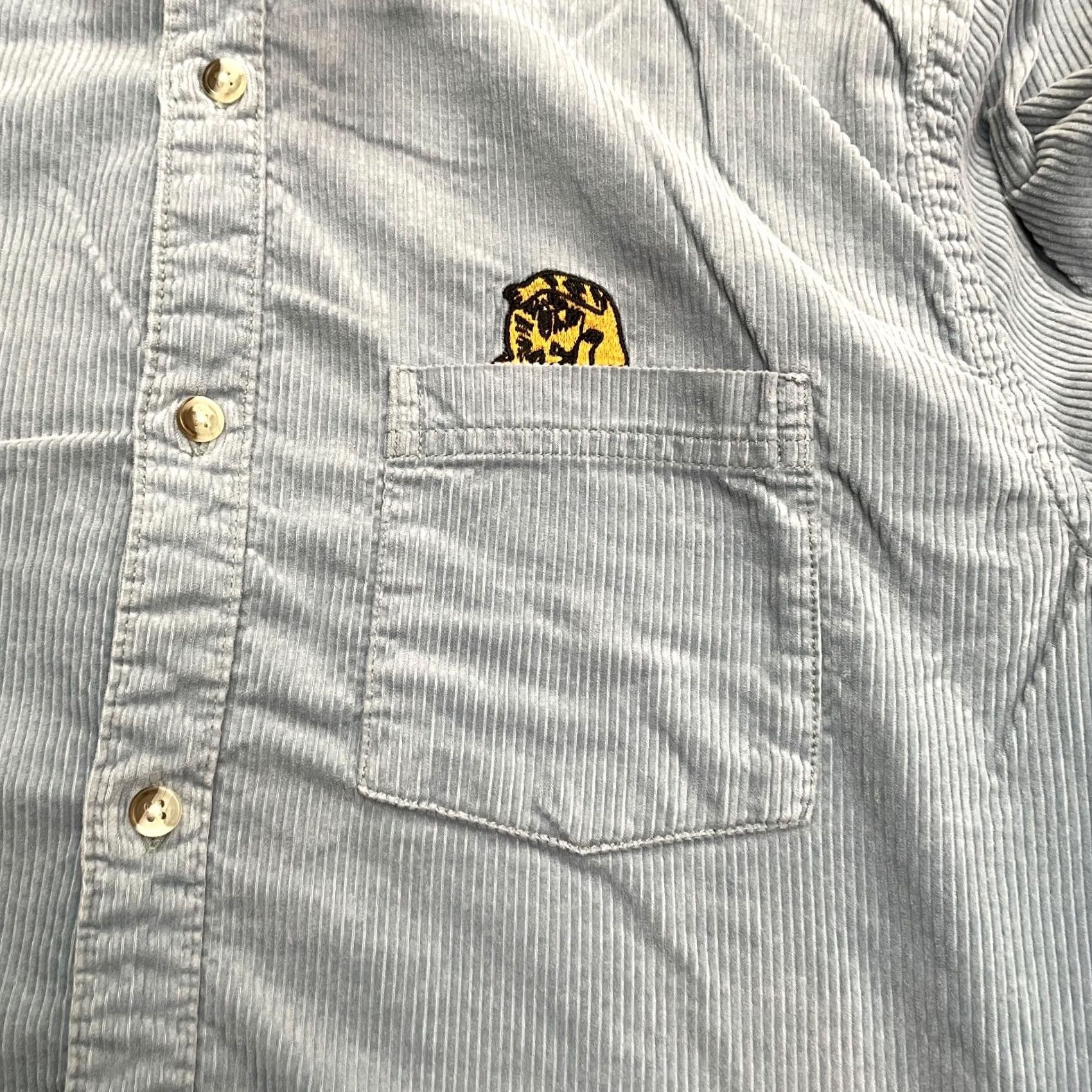 Urban Outfitters Urban Outfitters Corduroy Shirt Mens M Blue Patch Pocket Button-Up Casual Shirt Size M / US 6-8 / IT 42-44 - 4 Thumbnail
