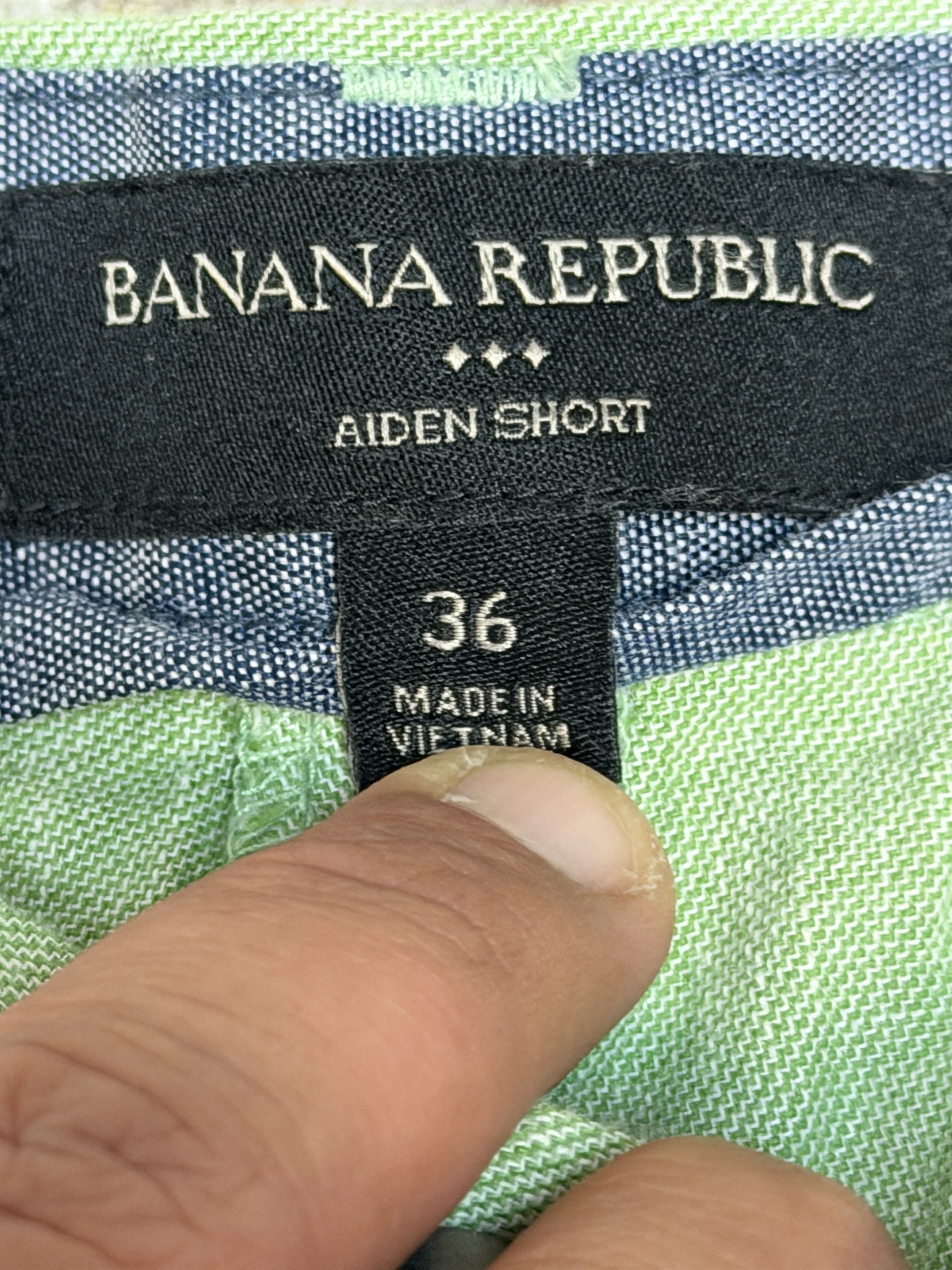 Banana Republic Banana Republic Men's Light Green Shorts Size 36 Size US 36 / EU 52 - 3 Thumbnail