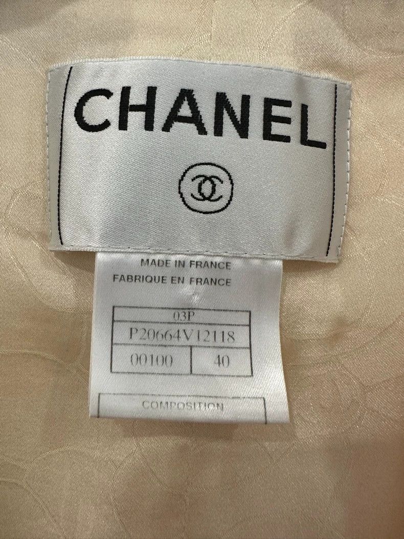 Chanel Classic Beige Casual Blazer by Chanel -2505 Size US M / EU 48-50 / 2 - 6 Thumbnail
