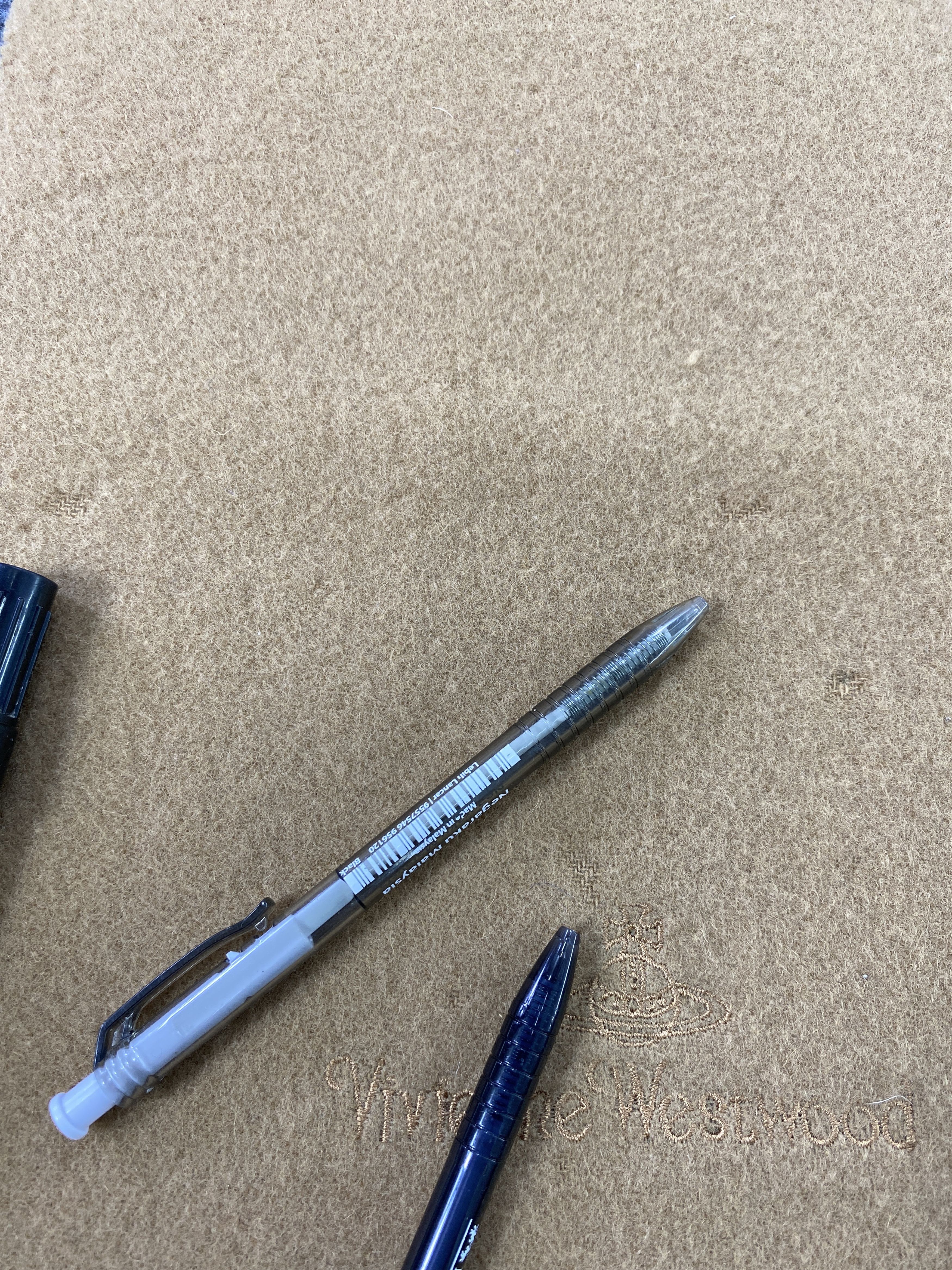 VIVIENNE WESTWOOD Scarf/Muffler/Neckwear-T354