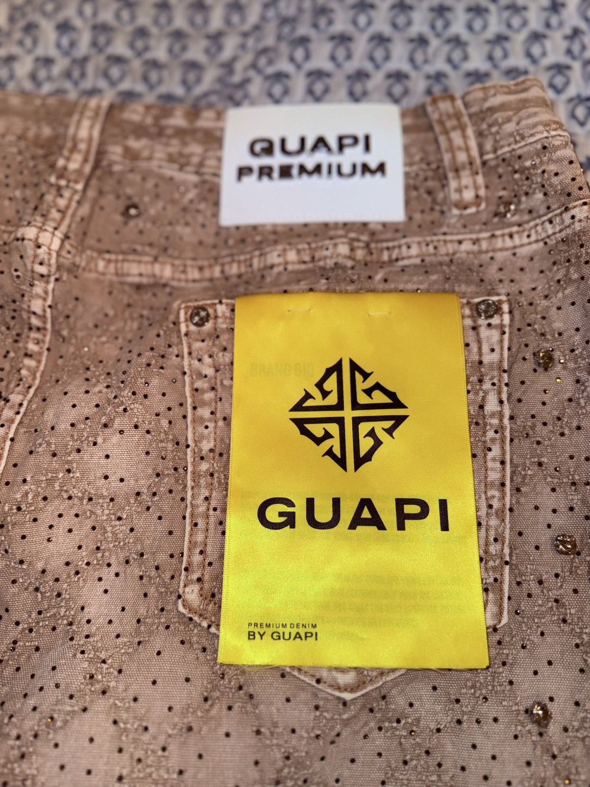 GUAPI Guapi Crystal Embellished Jeans size 38 Size US 38 / EU 54 - 4 Thumbnail