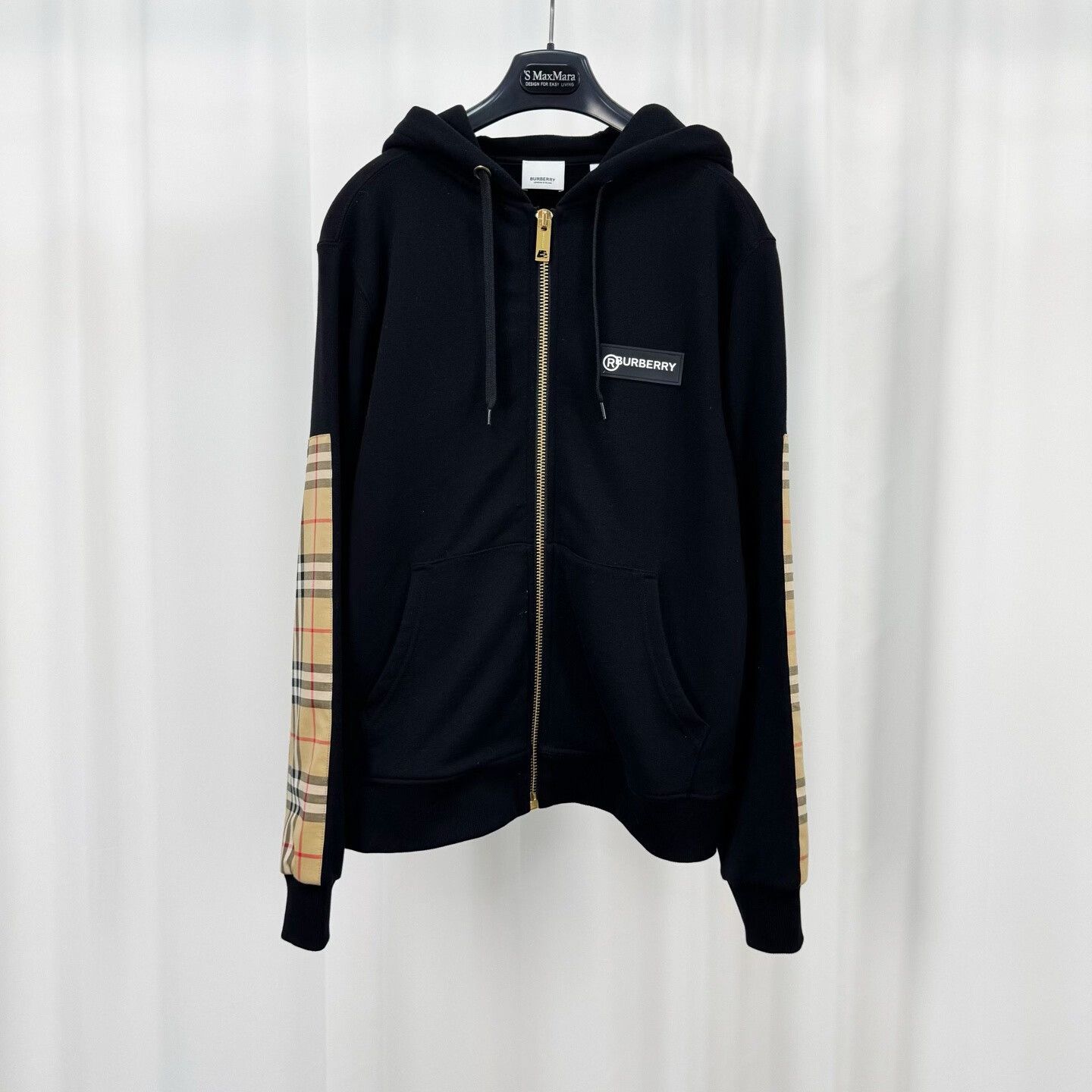 Burberry Burberry Check Letter Patch Zip Jacket Size XS / US 0-2 / IT 36-38 - 1 Thumbnail