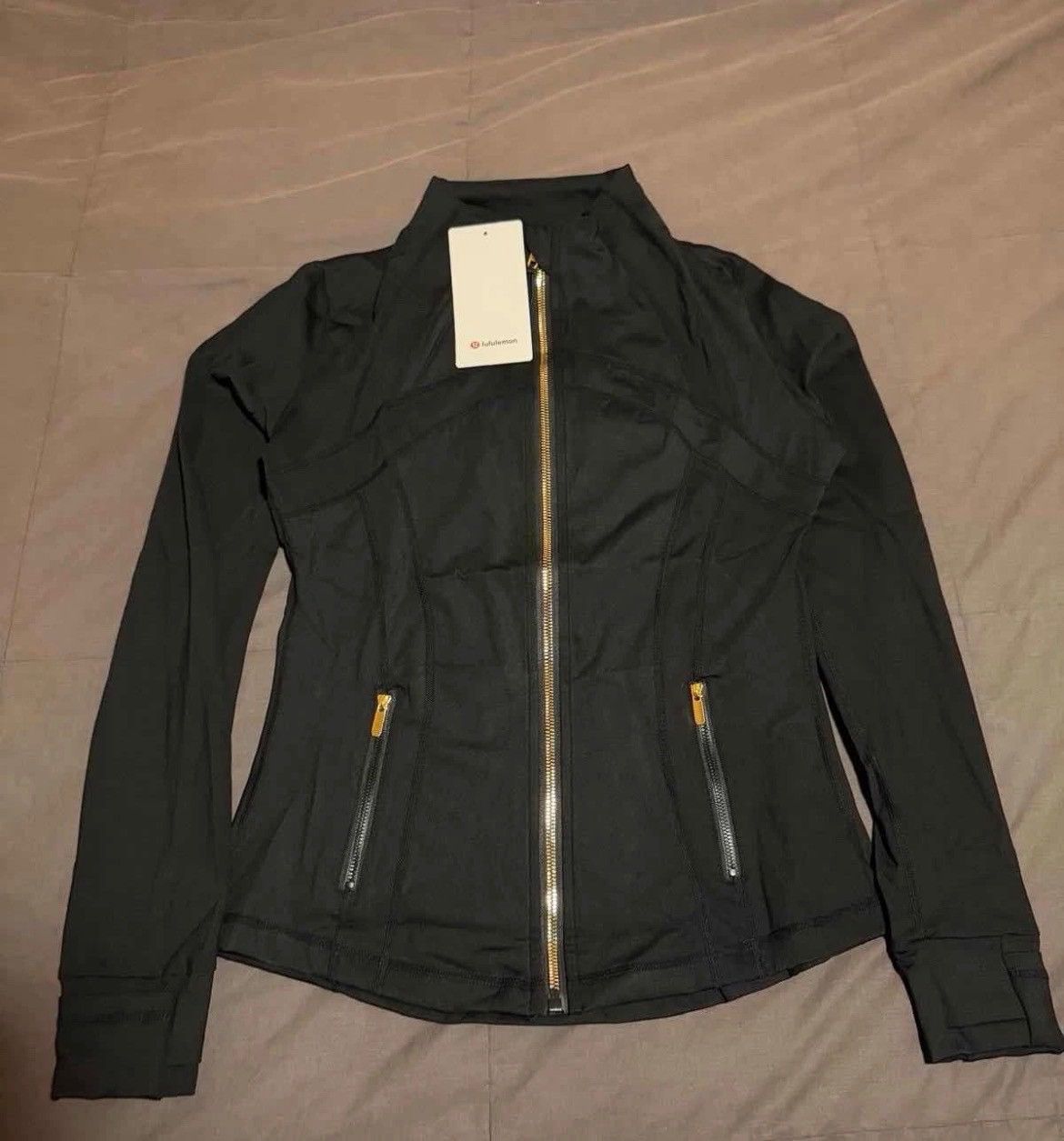 Lululemon Lululemon gold zipper hoodie Size M / US 6-8 / IT 42-44 - 1 Thumbnail