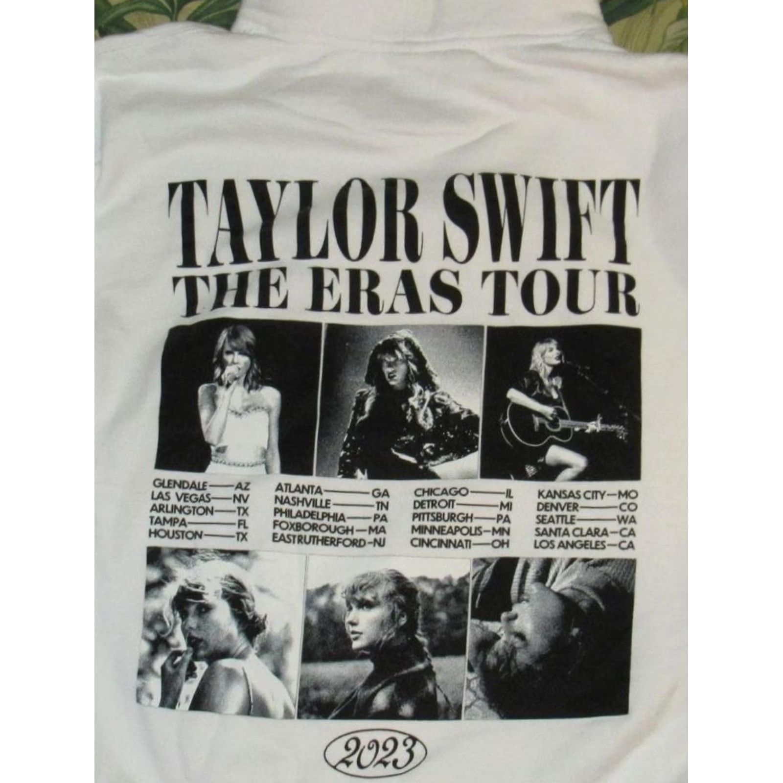 Vintage Taylor Swift Eras Tour White Hoodie Sweatshirt Medium Womens Size M / US 6-8 / IT 42-44 - 3 Thumbnail