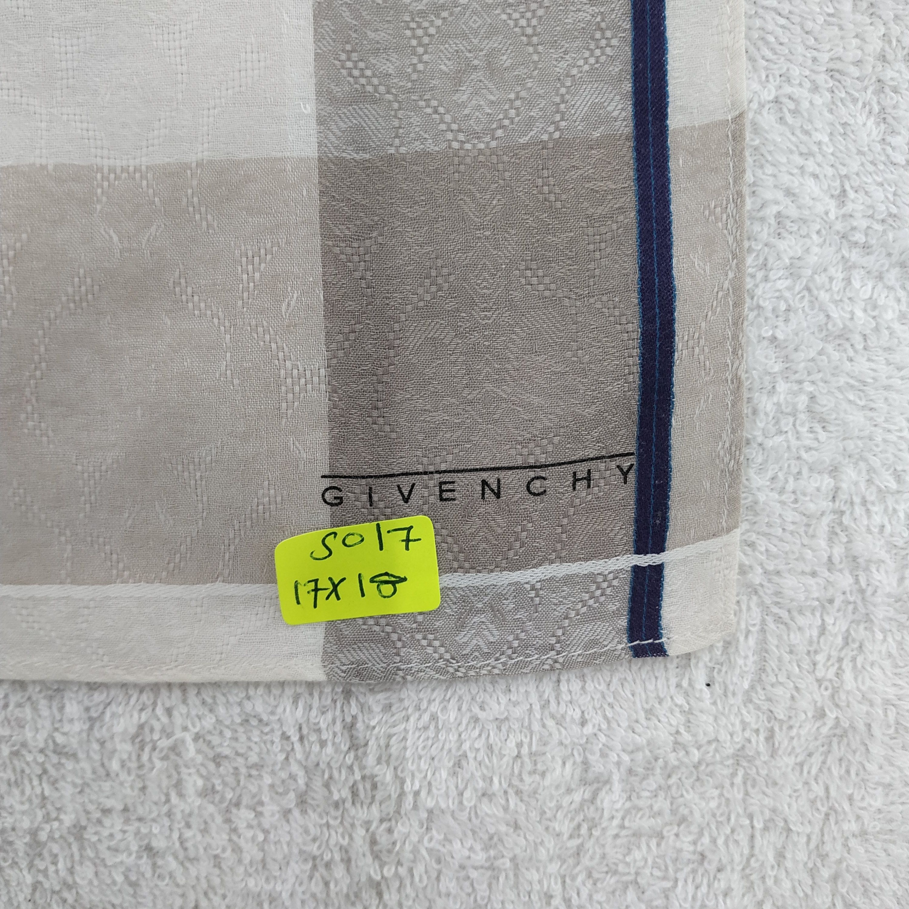 Vintage Givenchy Neckerchief / Bandana / Handkerchief Size ONE SIZE - 3 Thumbnail
