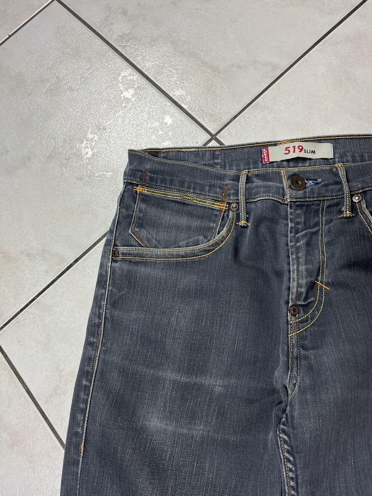 Levi's × Vintage Vintage Levi’s 519 slim denim y2k washed skinny jeans Size US 32 / EU 48 - 10 Thumbnail