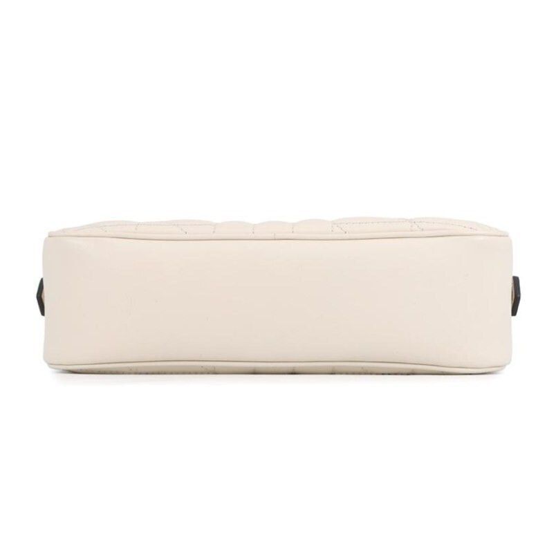Gucci o1la5ras0526 Size: OS / GG Marmont Handbag in White Size ONE SIZE - 4 Thumbnail