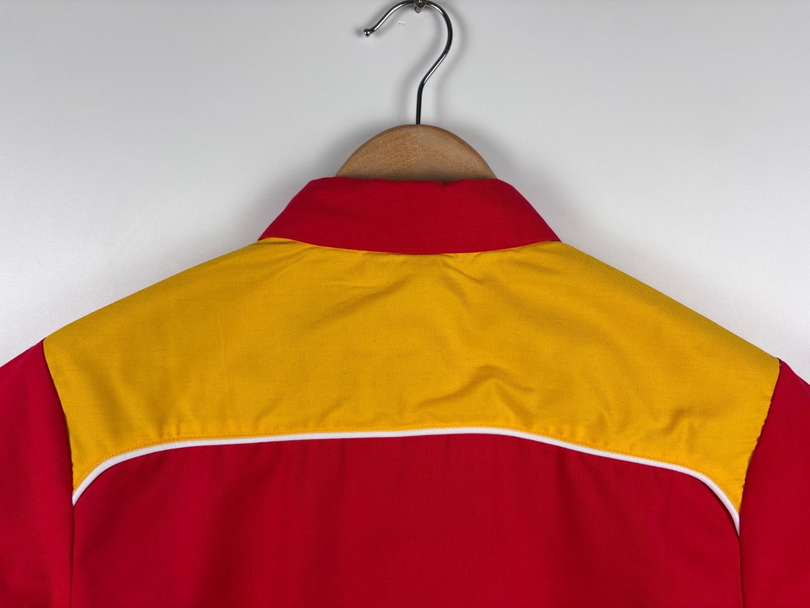Ferrari Vtg Shell V-Power Scuderia Ferrari Formula 1 Team Shirt M Size M / US 6-8 / IT 42-44 - 6 Thumbnail