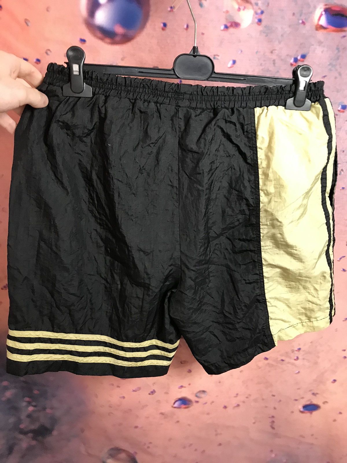 Vintage Vintage Adidas nylon shorts size L Size US 34 / EU 50 - 6 Thumbnail