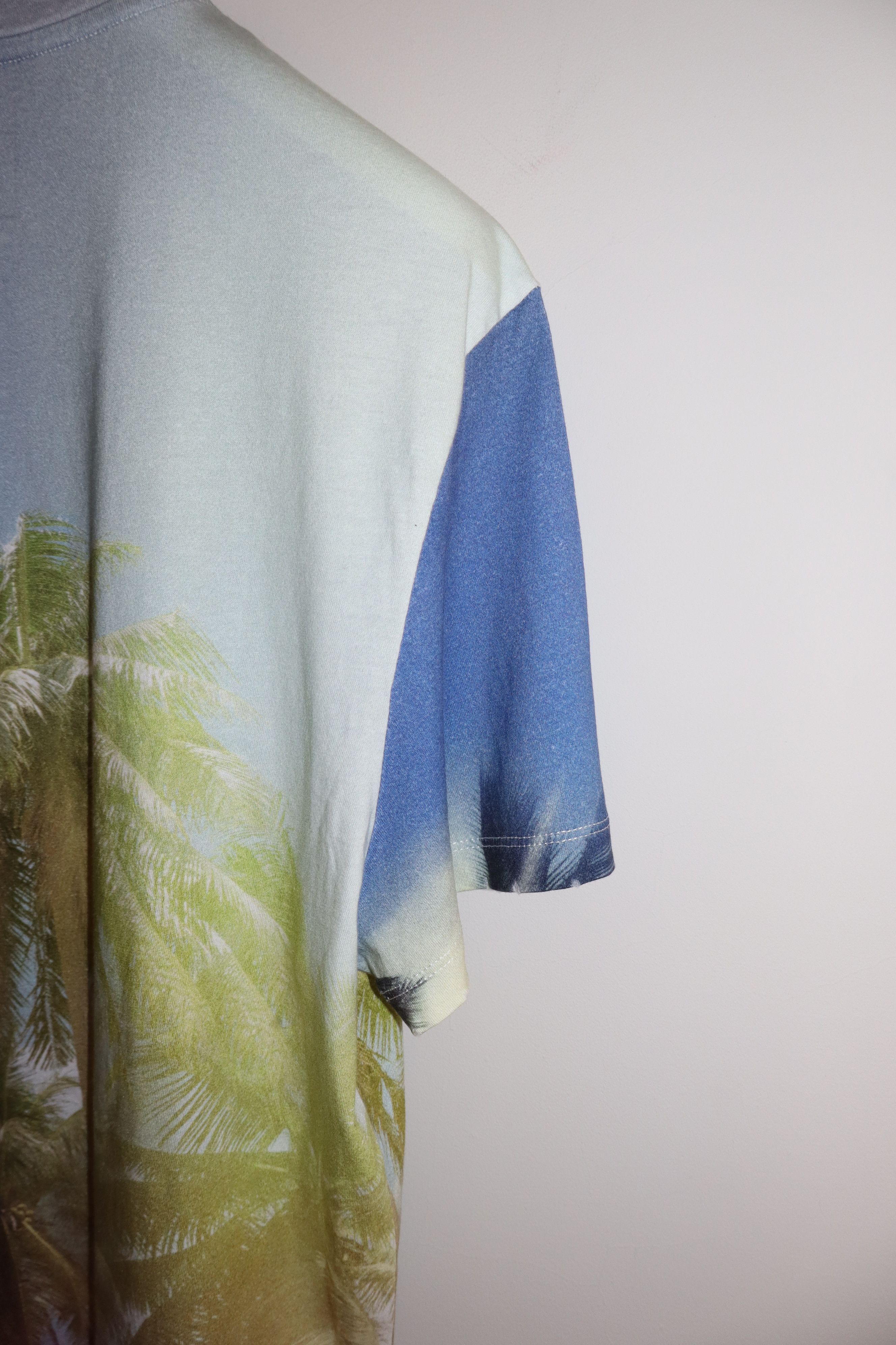 Balmain "summer" print tshirt Size US M / EU 48-50 / 2 - 12 Thumbnail