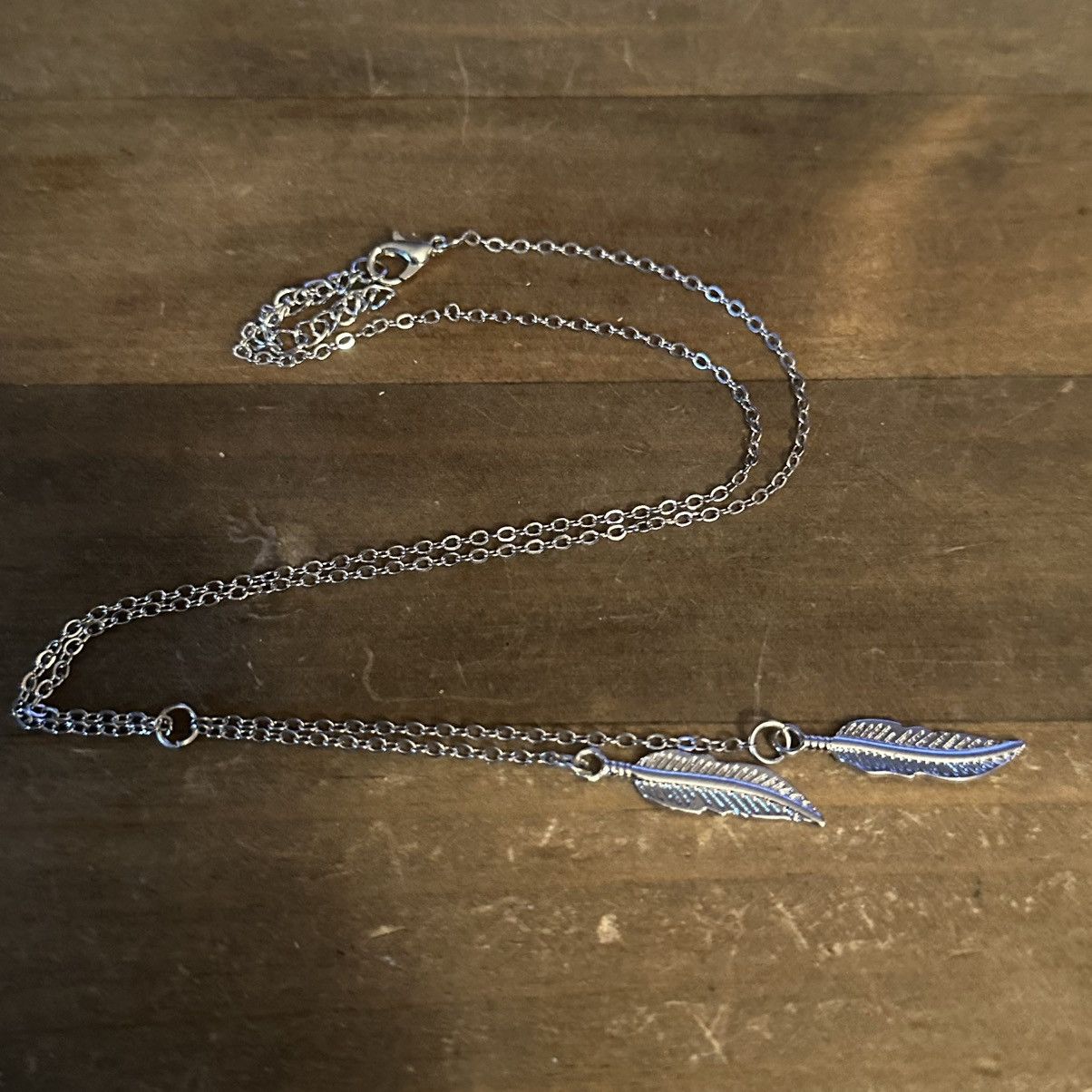 Other Silver tone double feather Y necklace Size ONE SIZE - 2 Thumbnail