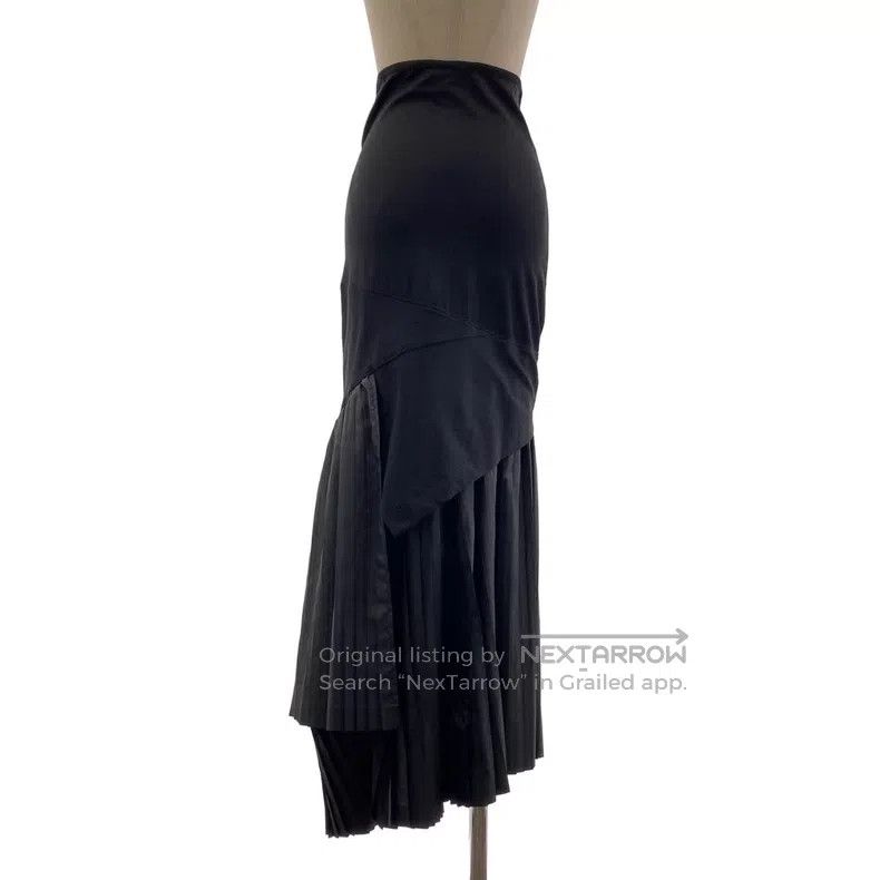 Comme des Garcons Comme des Garcons size M Distressed Mermaid Pleated Skirt Size 23" - 2 Thumbnail