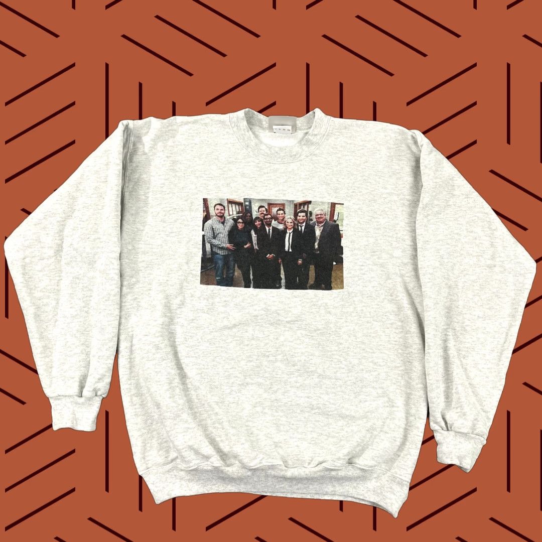 Hanes VINTAGE Parks & Recreation Sweatshirt Adult Medium Gray Pullover Crewneck Casual Fall Winter Men Size US M / EU 48-50 / 2 - 1 Thumbnail