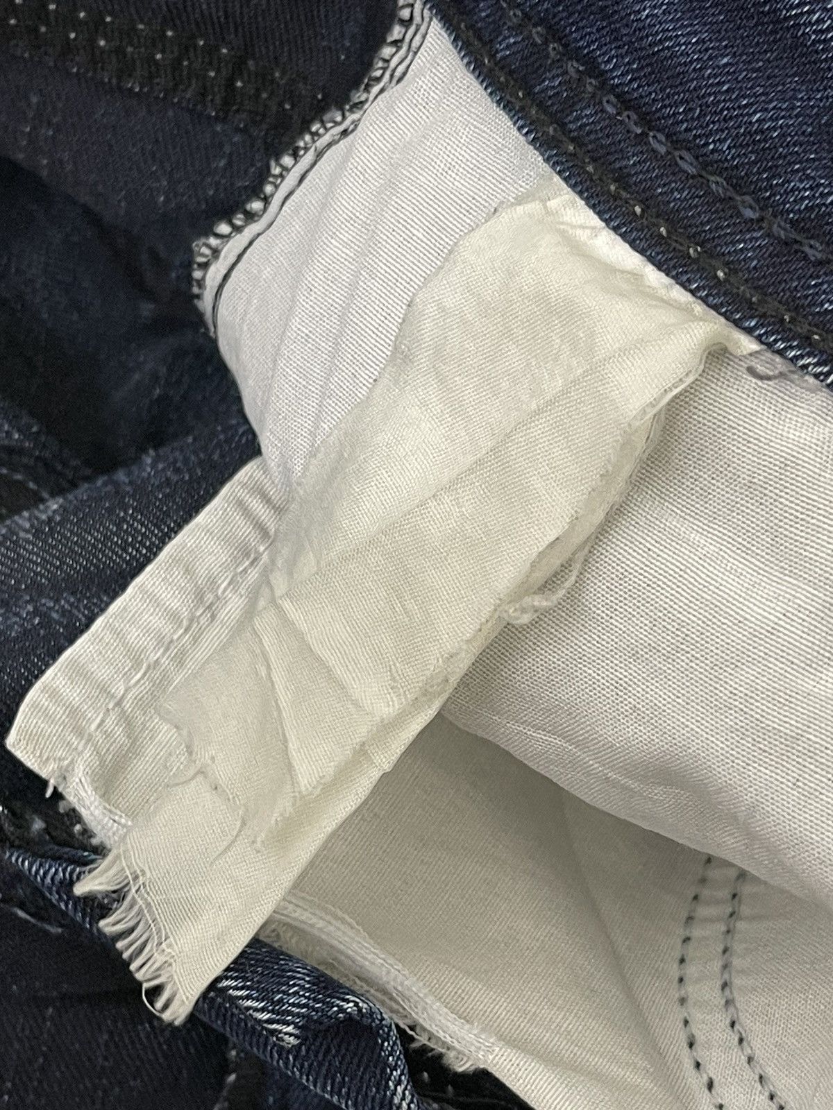 John Varvatos Slim Jeans John Varvatos Distress Denim 8🟦7 Size US 32 / EU 48 - 22 Thumbnail