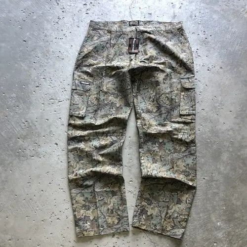 Japanese Brand × Vintage Camo Baggy Cargo Pants Size US 28 / EU 44 - 1 Thumbnail