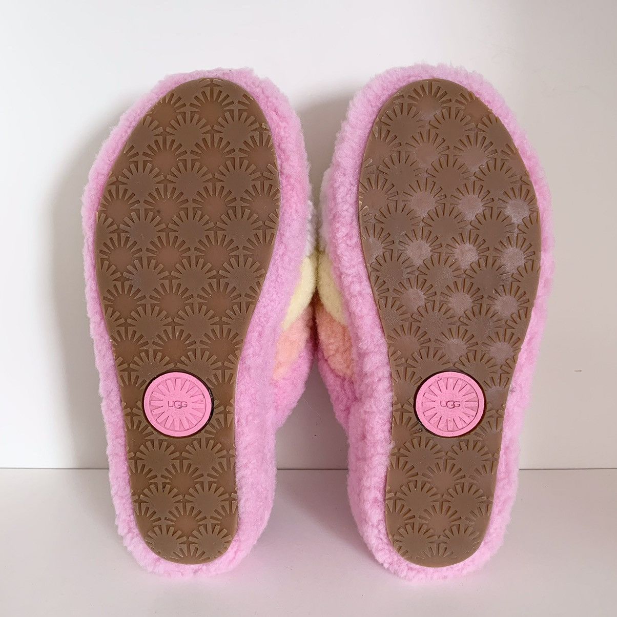 Ugg Ugh shearling pastel pink popsicle slides Size US 7 / IT 37 - 13 Thumbnail
