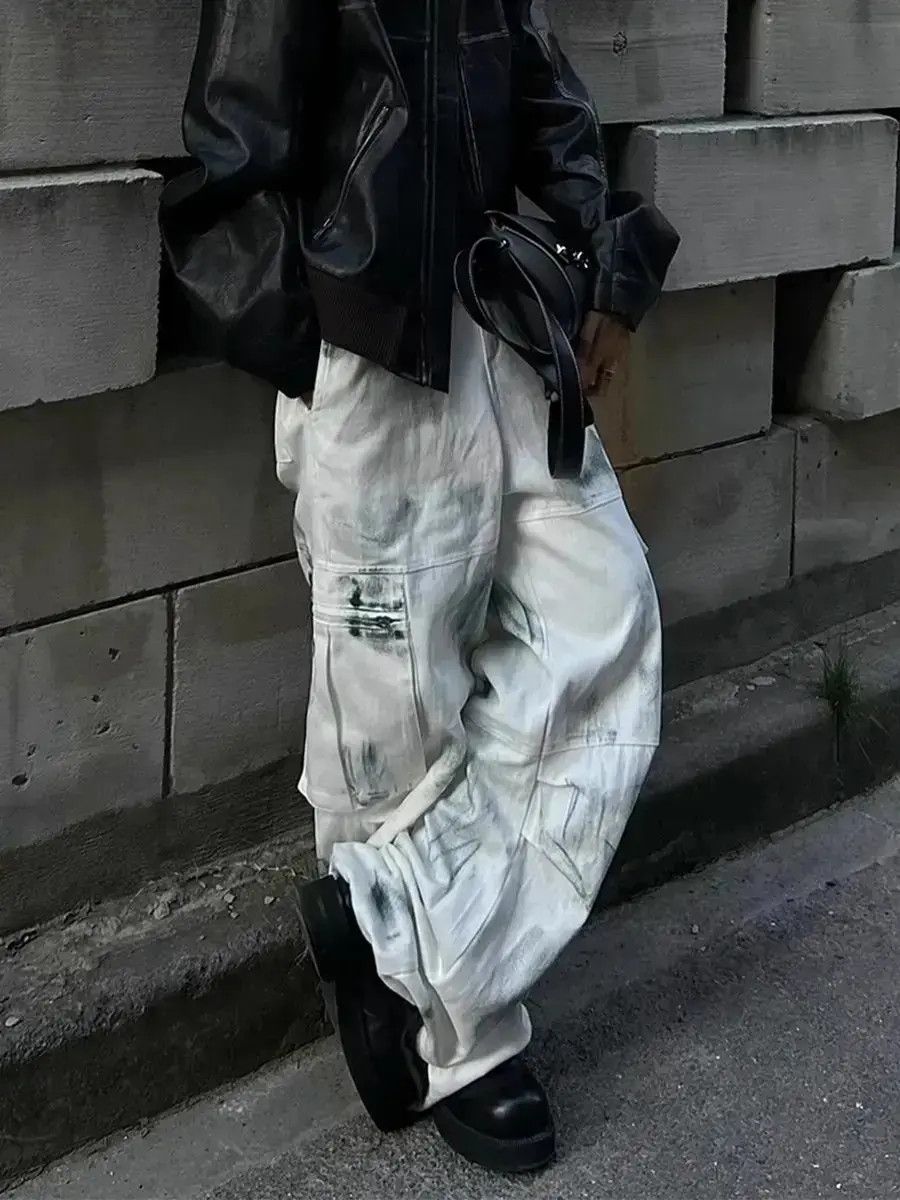 Japanese Brand Loose straight leg multi pocket dirty dyed jeans Size US 32 / EU 48 - 3 Thumbnail