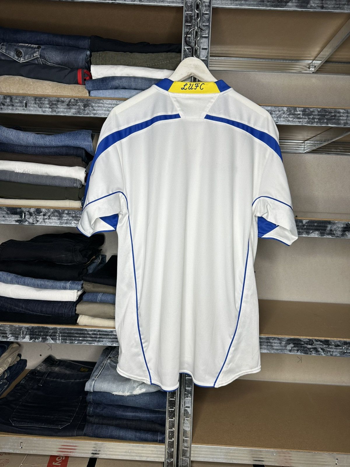 Macron LEEDS UNITED LUFC 2008/09 FOOTBALL SHIRT JERSEY MACRON L-XL Size US XL / EU 56 / 4 - 2 Thumbnail