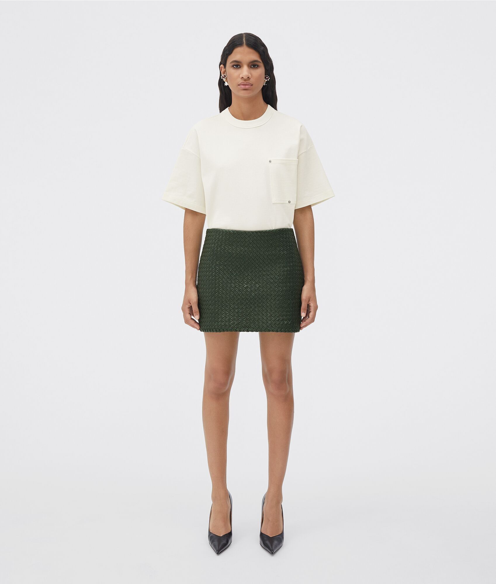 Bottega Veneta o1bcso1str0225 V Pocket Heavy Jersey T-Shirt in Chalk Size XL / US 12-14 / IT 48-50 - 1 Thumbnail