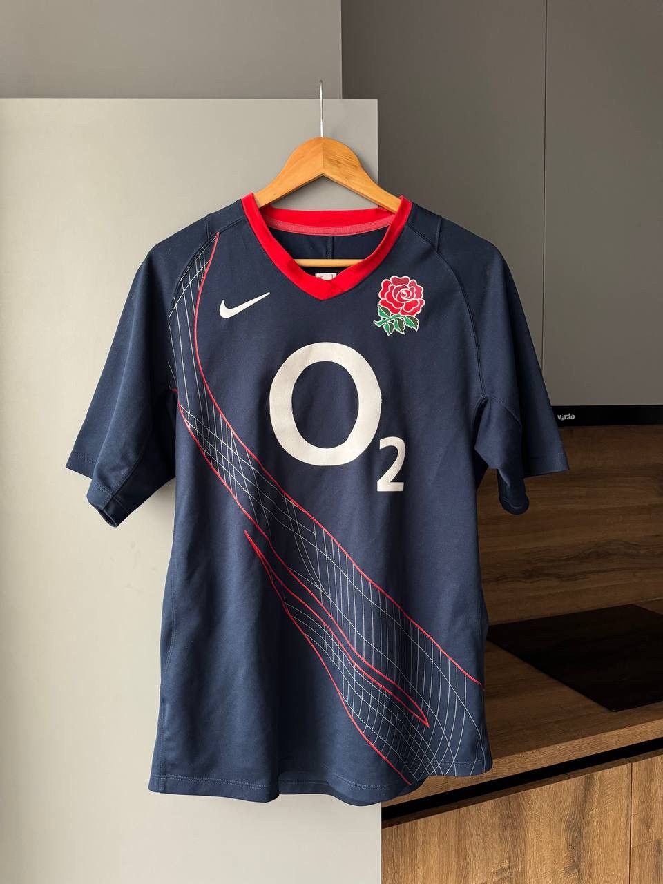 Nike Nike Vintage Rugby England Union Polo Size US L / EU 52-54 / 3 - 1 Thumbnail